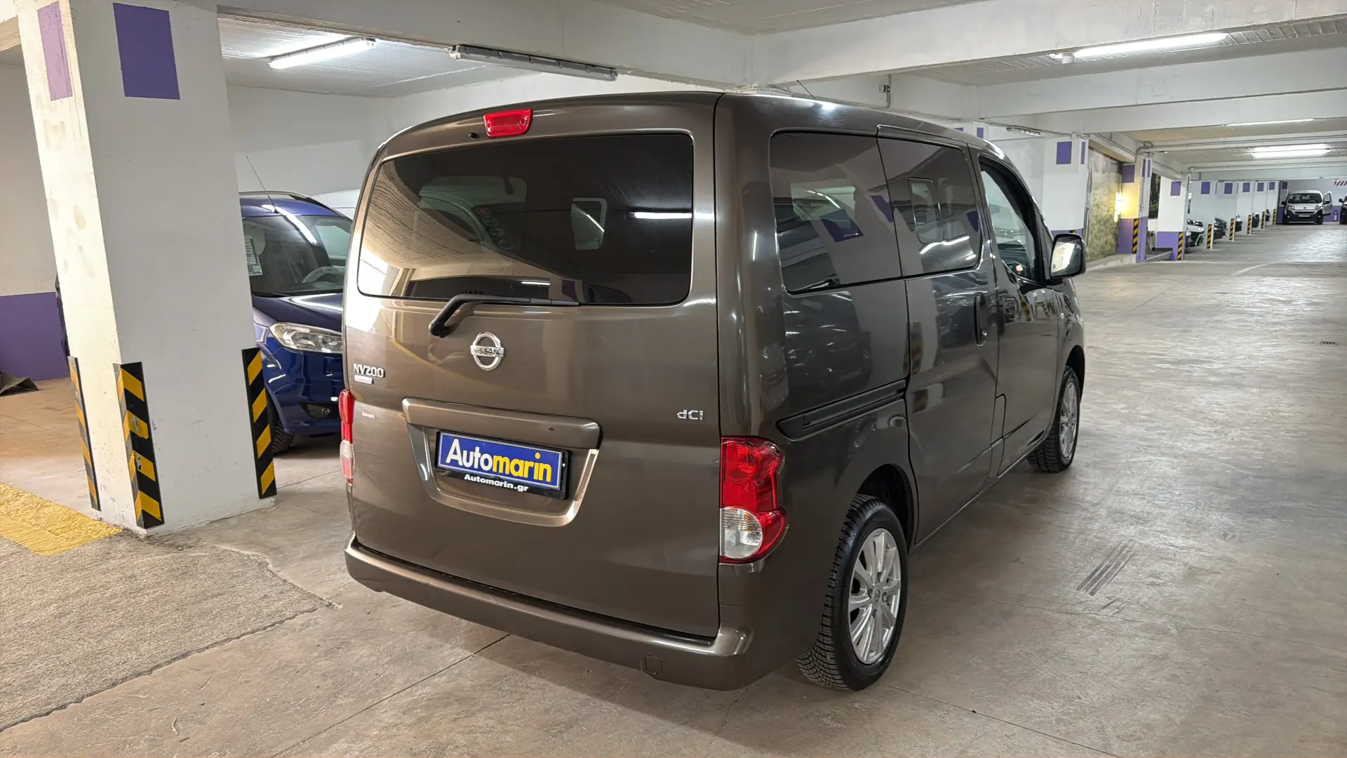 View 4 - Nissan Evalia - 2016