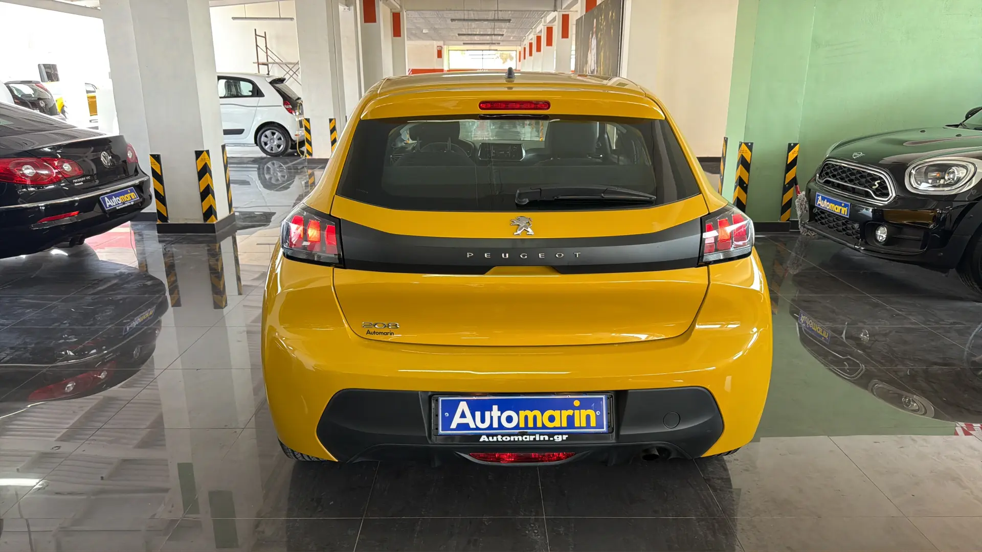 View 5 - Peugeot 208 - 2021