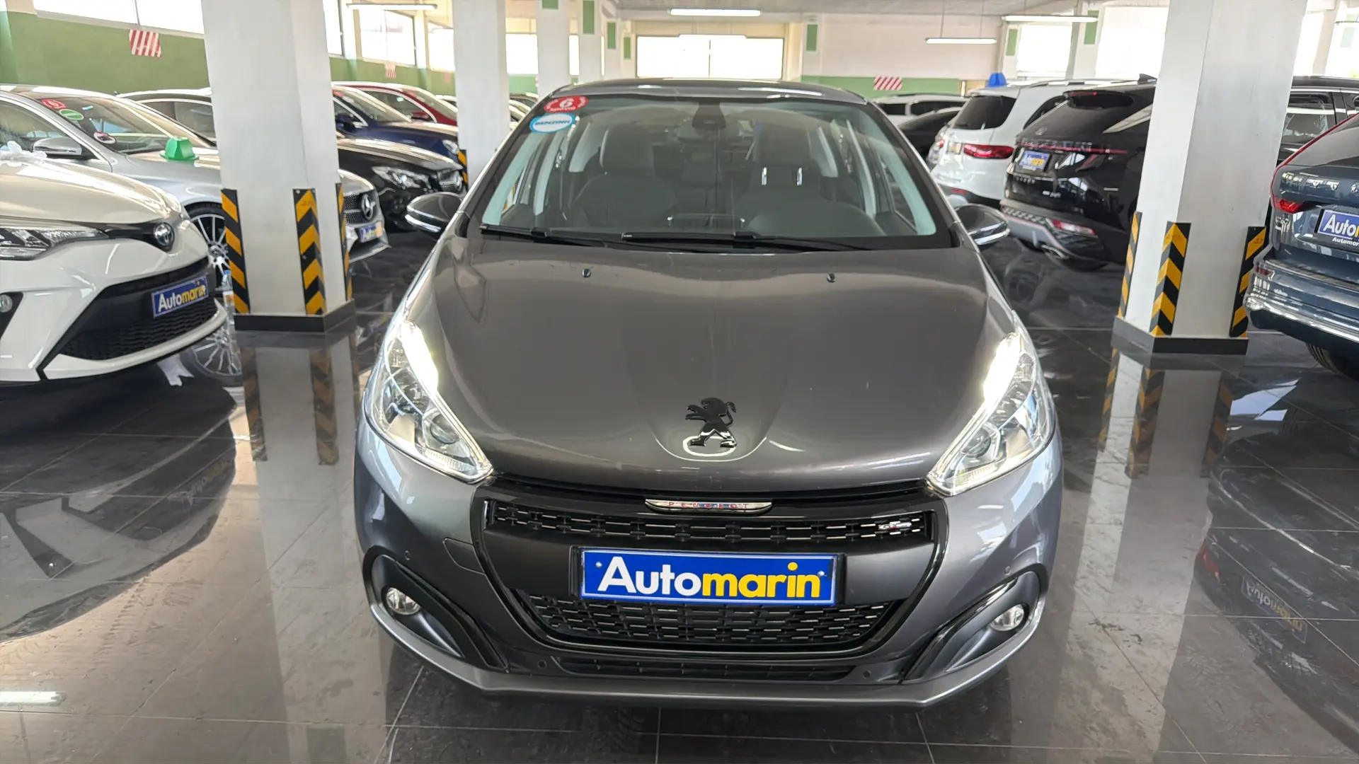 View 2 - Peugeot 208 - 2019