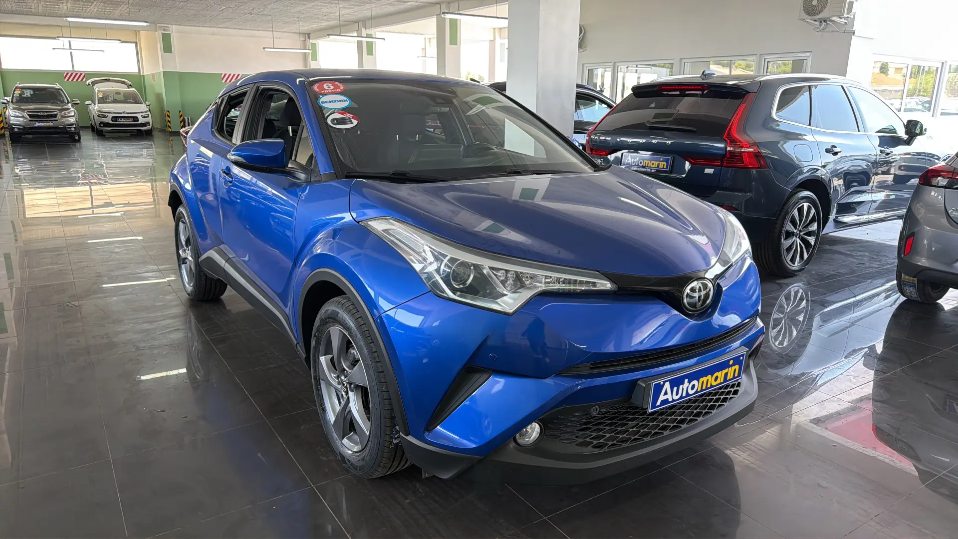 View 3 - Toyota C-HR - 2017