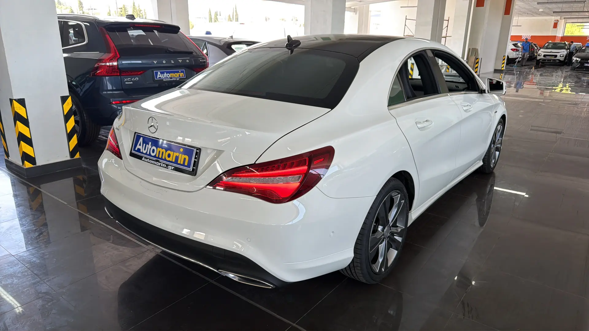 View 4 - Mercedes-Benz CLA 200 - 2016