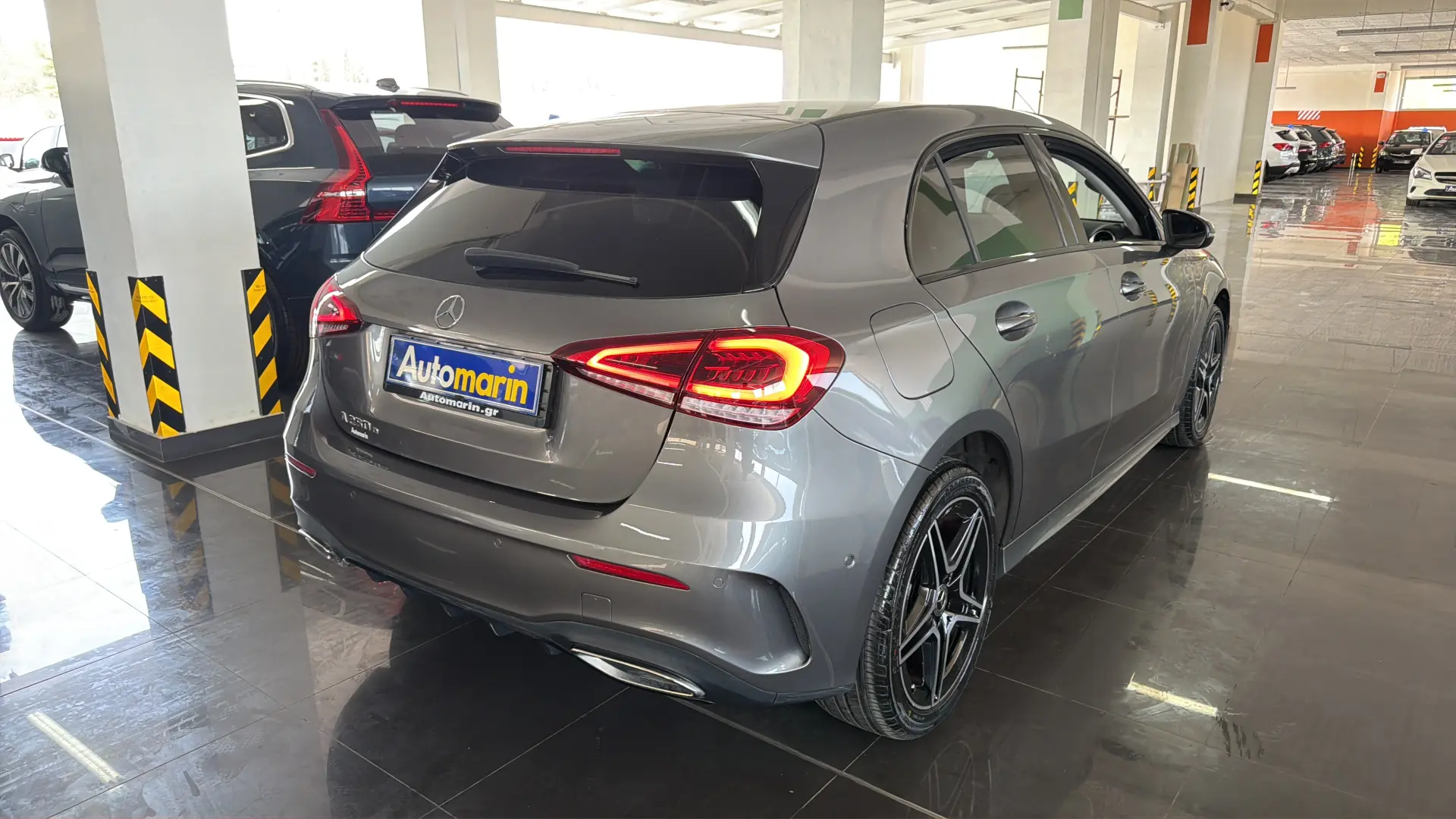 View 4 - Mercedes-Benz A 250 - 2022