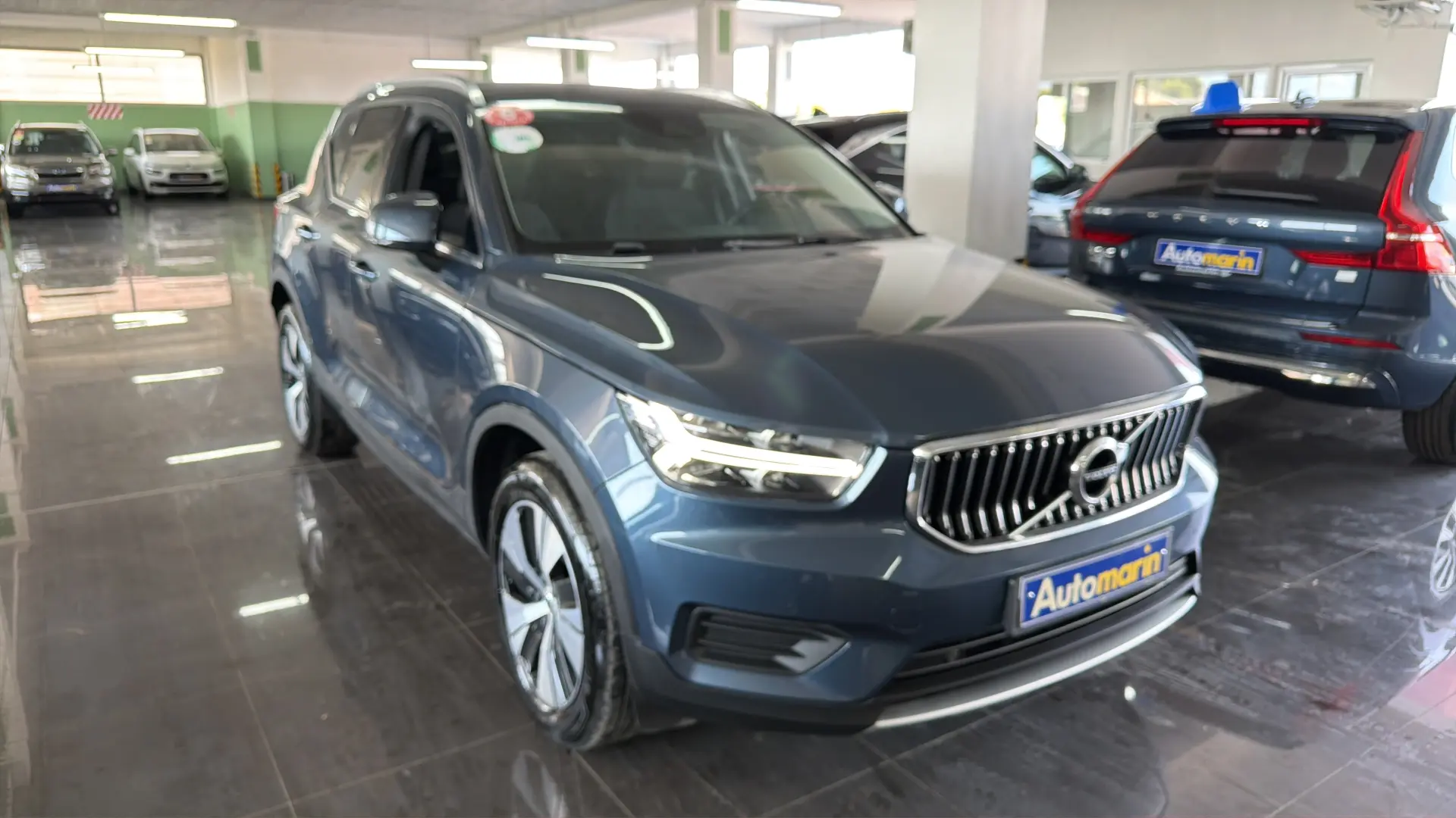 View 3 - Volvo XC40 - 2022