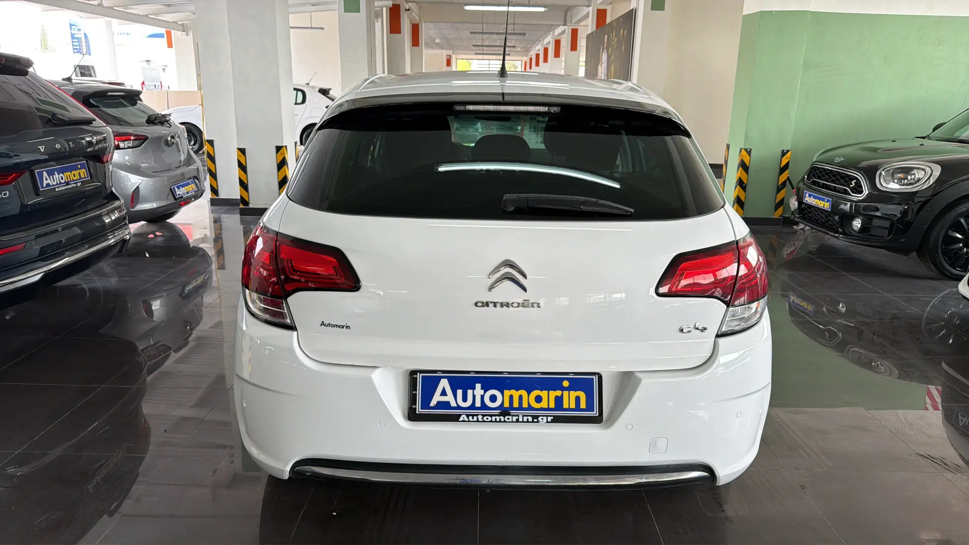 View 5 - Citroen C4 - 2018