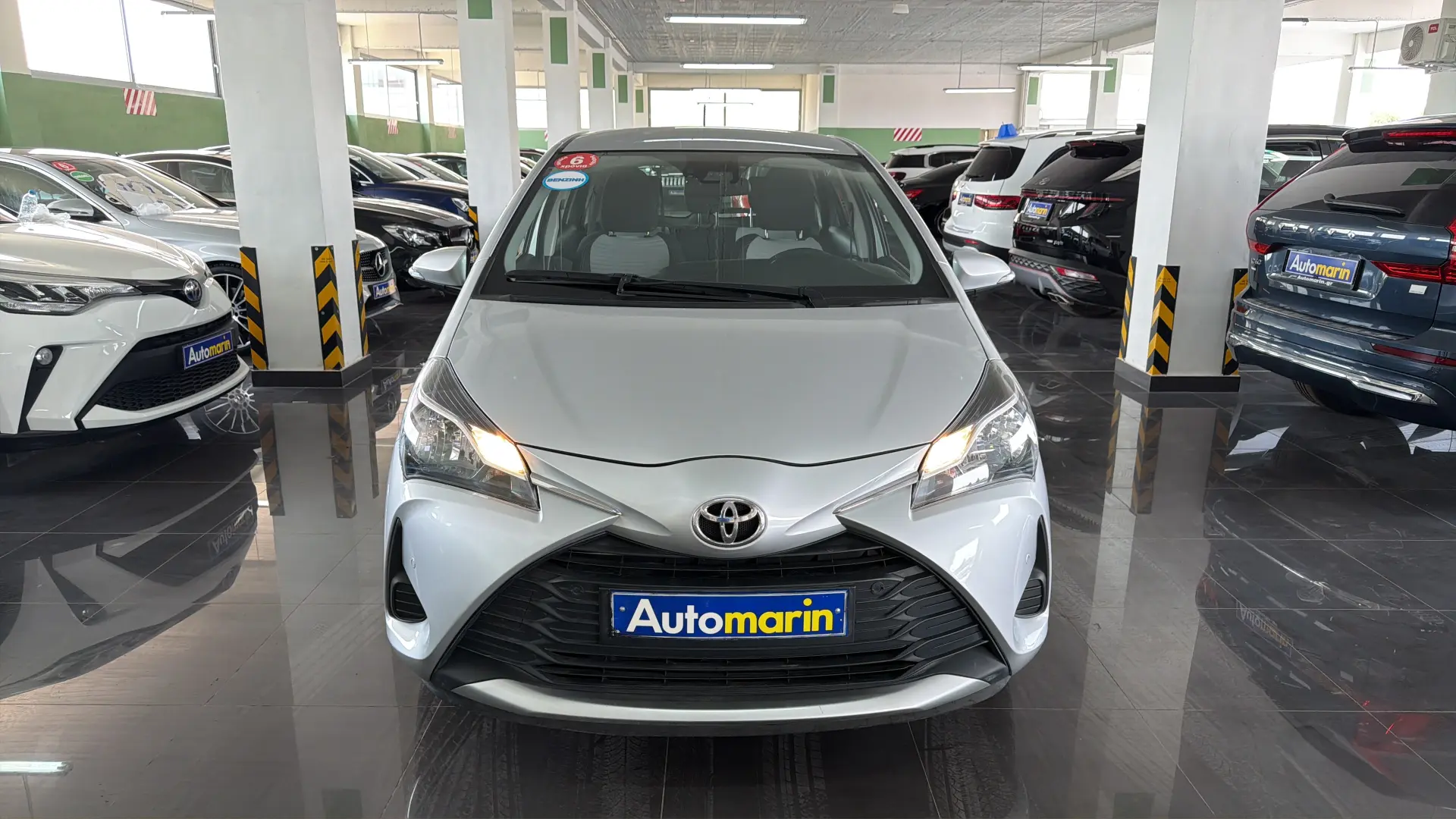 View 2 - Toyota Yaris - 2020
