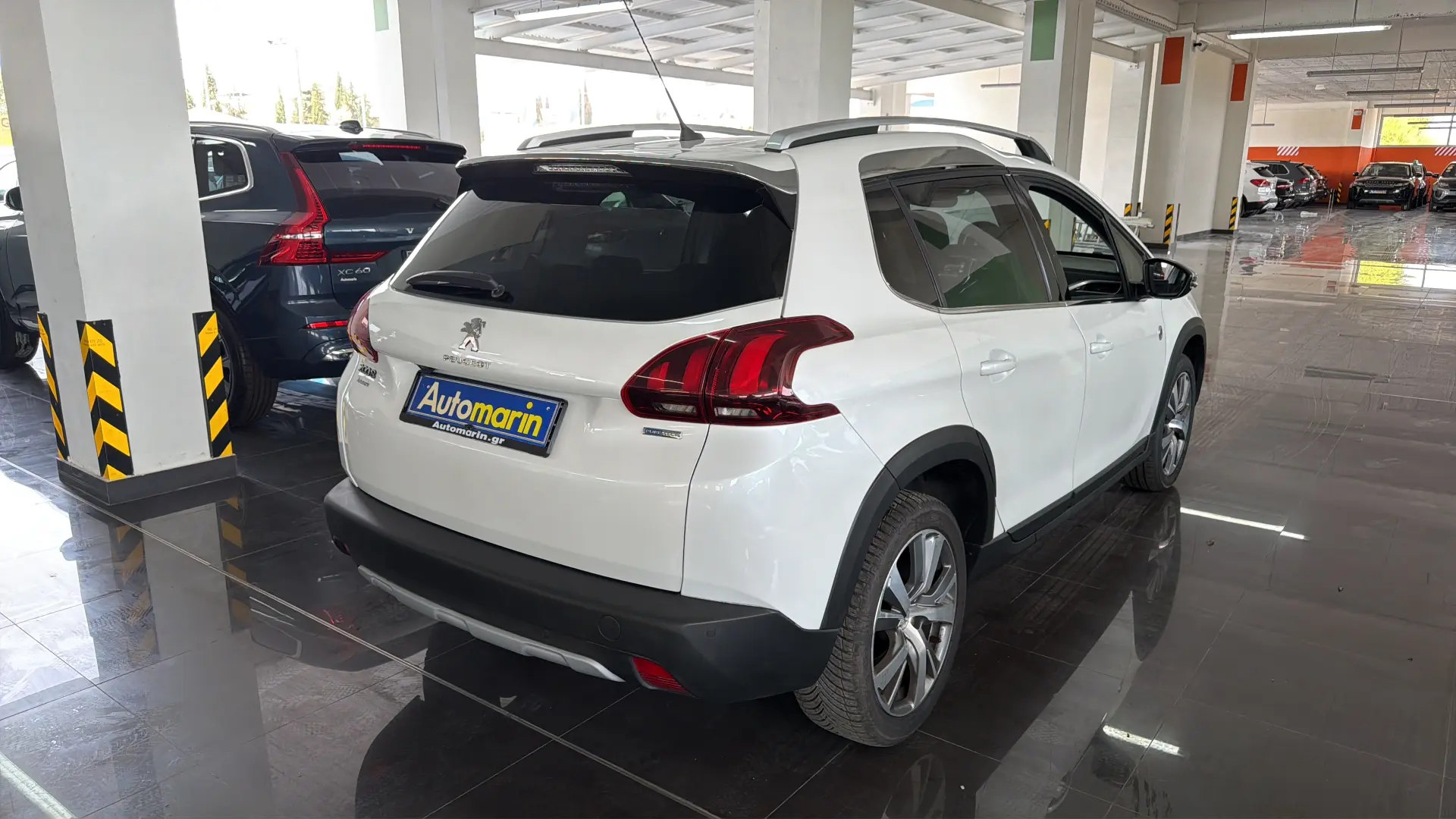 View 4 - Peugeot 2008 - 2017