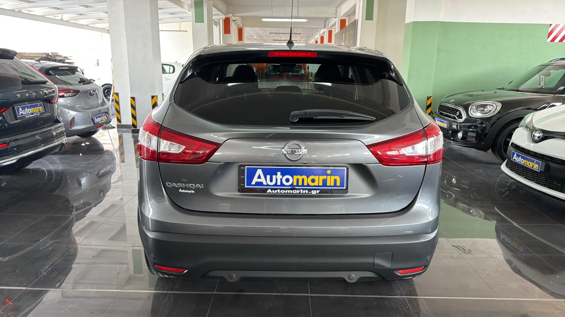 View 5 - Nissan Qashqai - 2015