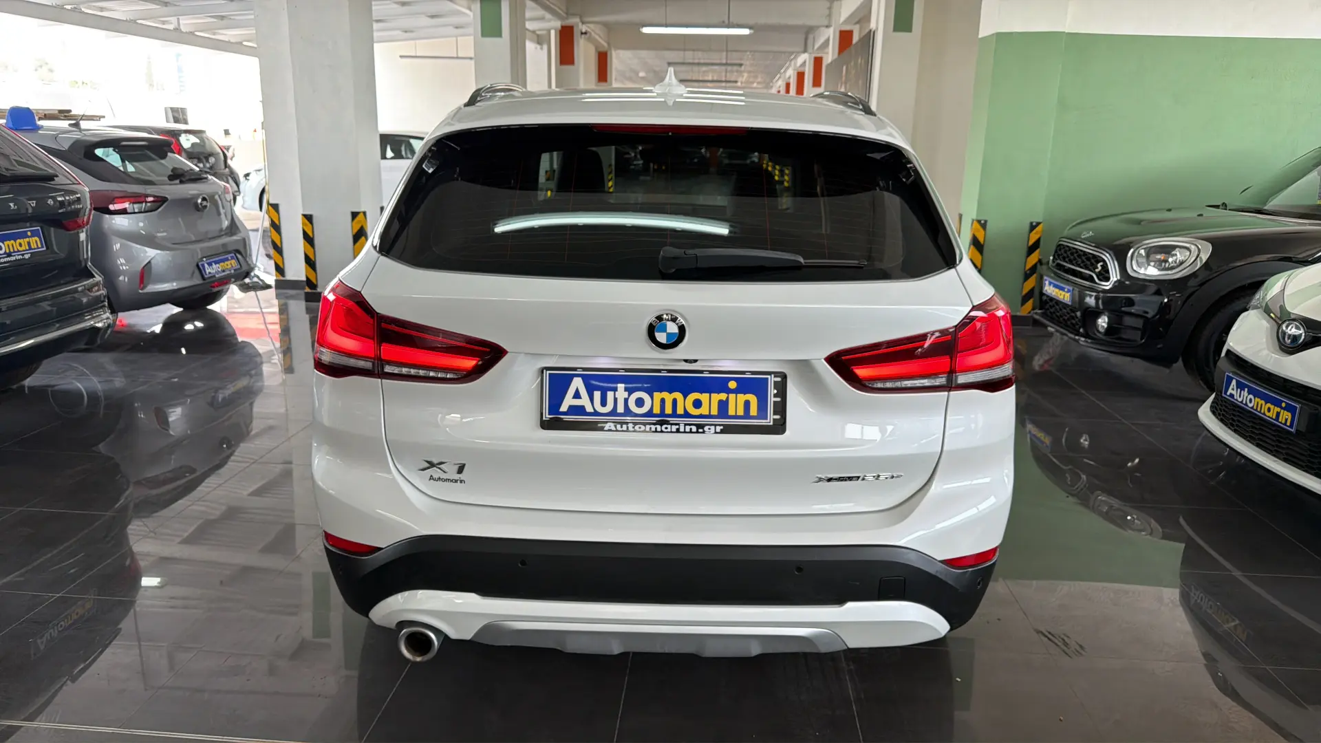 View 5 - BMW X1 - 2021