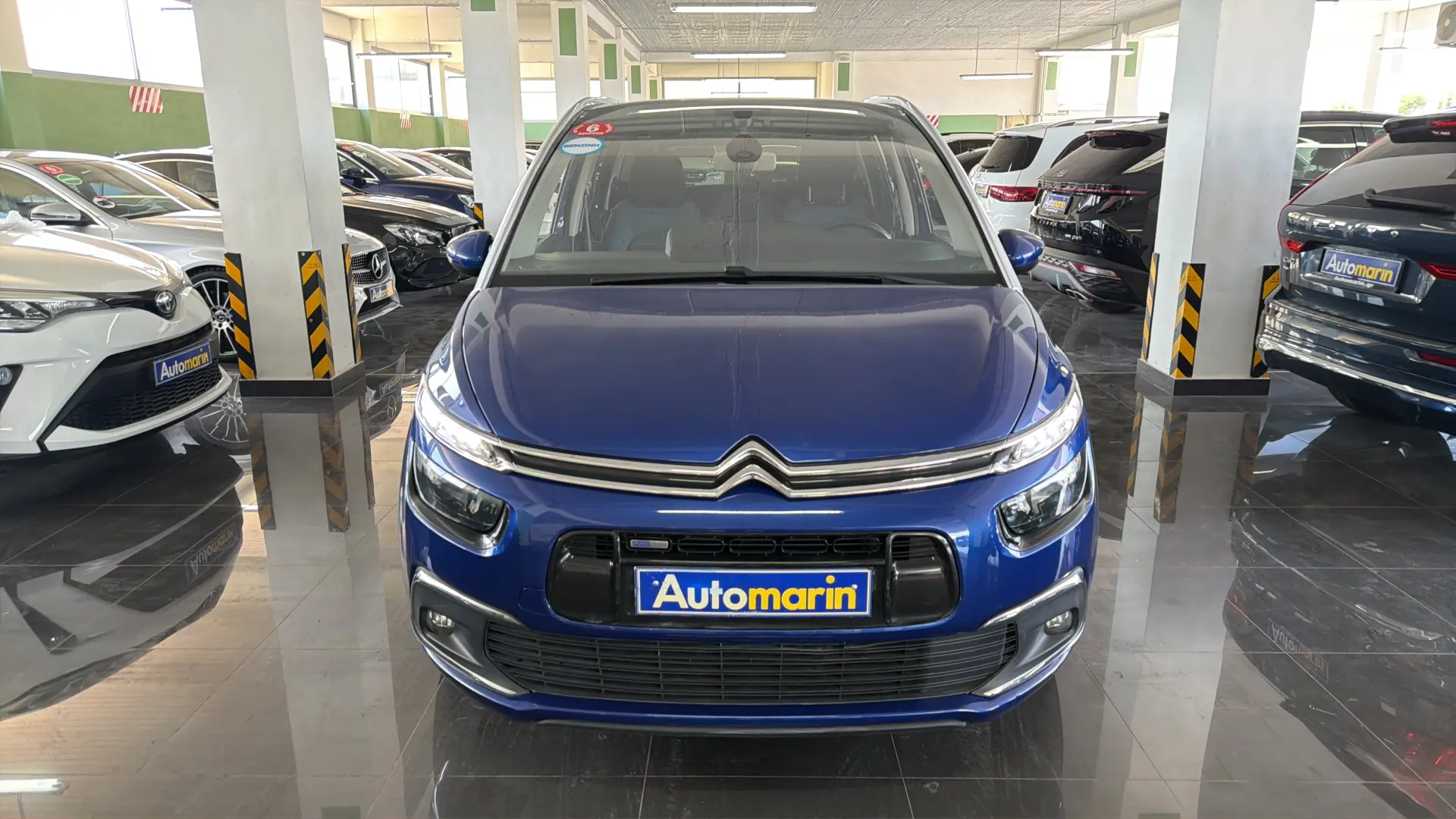 View 2 - Citroen C4 Grand Picasso - 2017