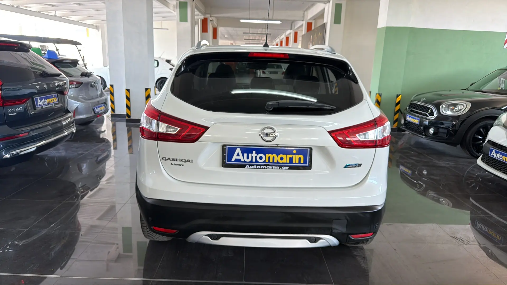 View 5 - Nissan Qashqai - 2014