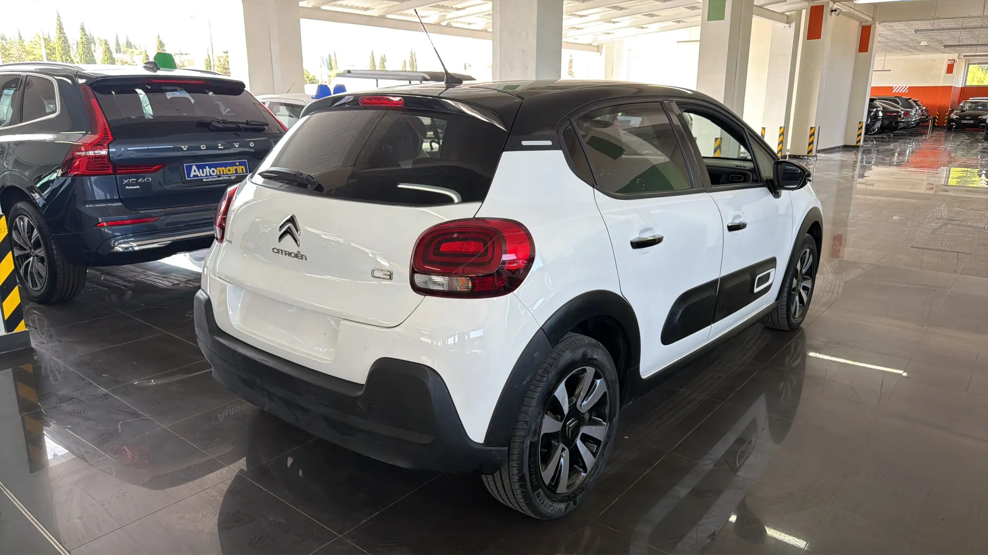 View 4 - Citroen C3 - 2023