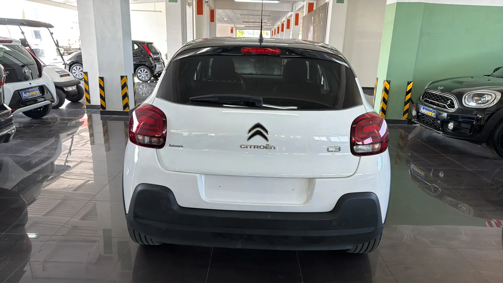 View 5 - Citroen C3 - 2023