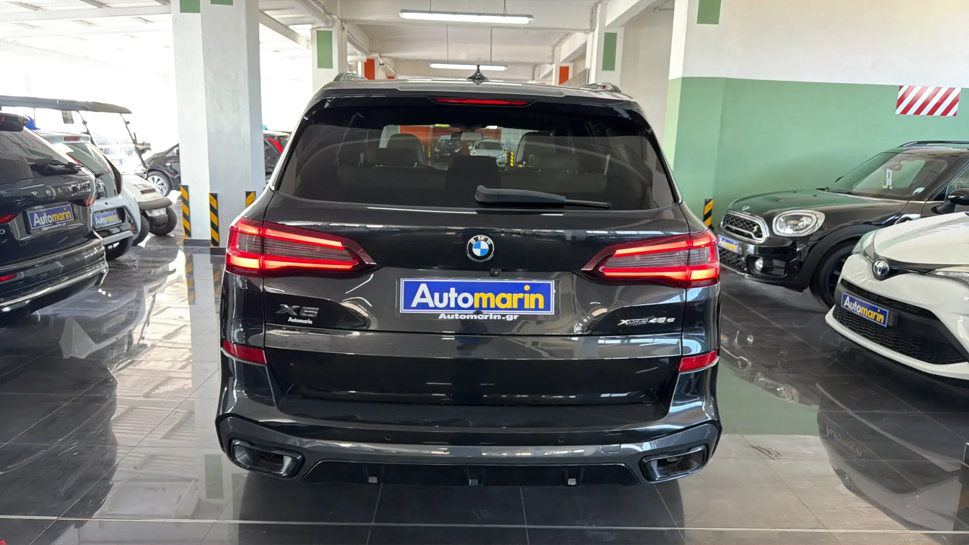 View 5 - BMW X5 - 2021