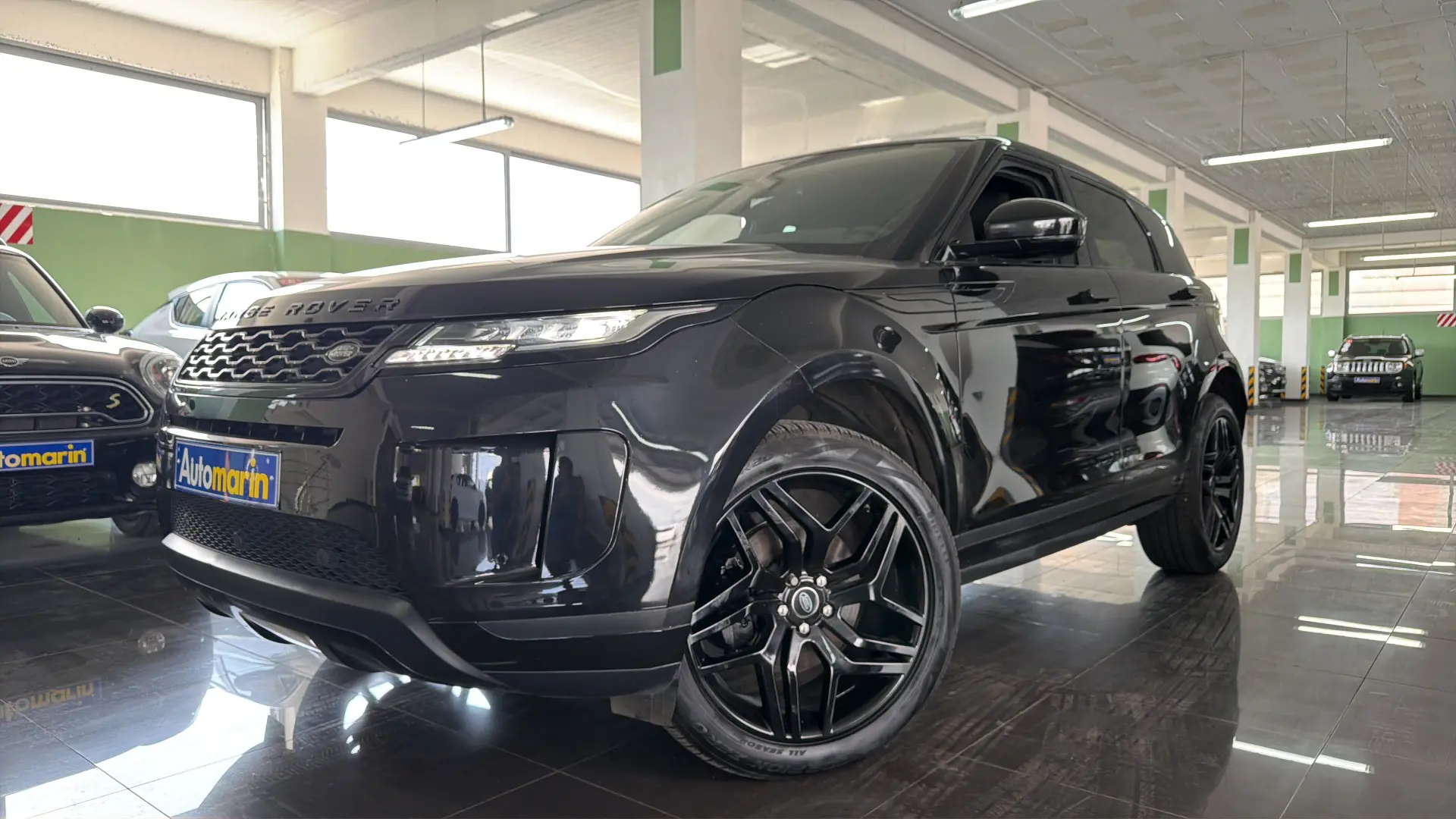 View 1 - Land Rover Range Rover Evoque - 2020