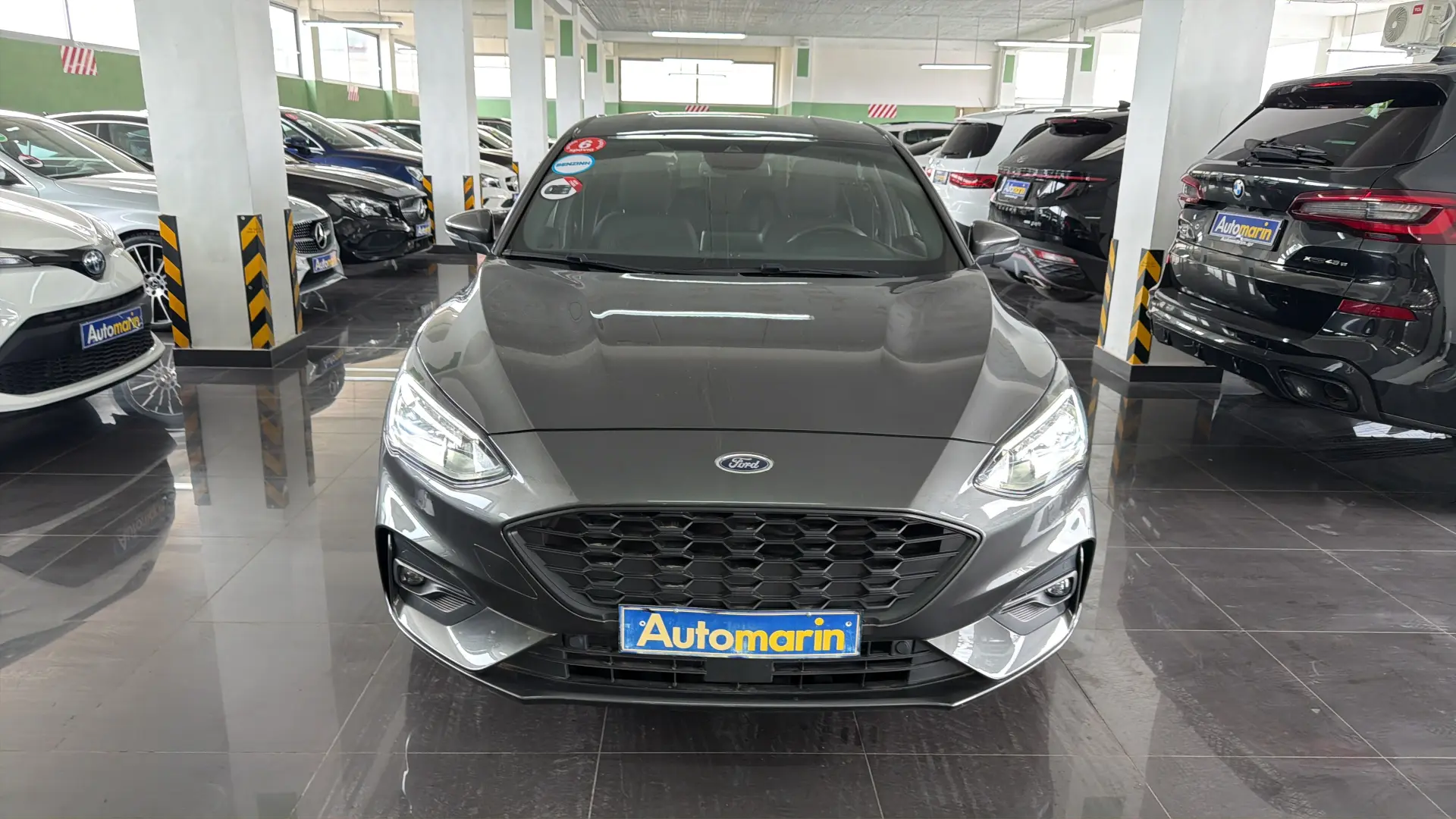 View 2 - Ford Focus - 2021