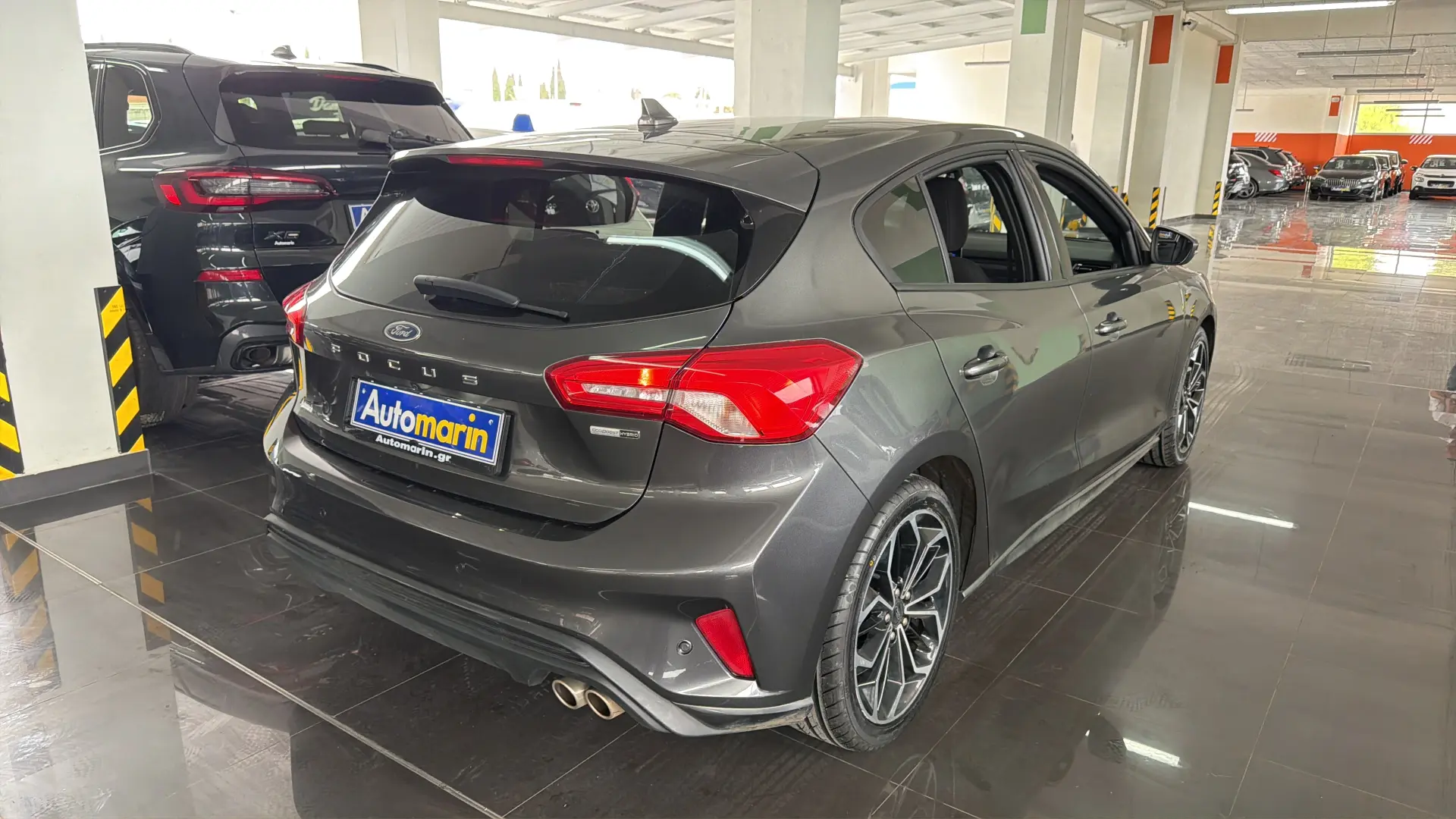 View 4 - Ford Focus - 2021