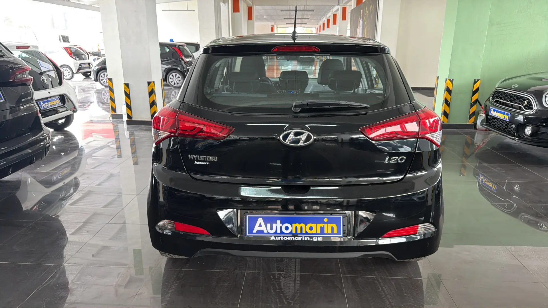 View 5 - Hyundai i 20 - 2018