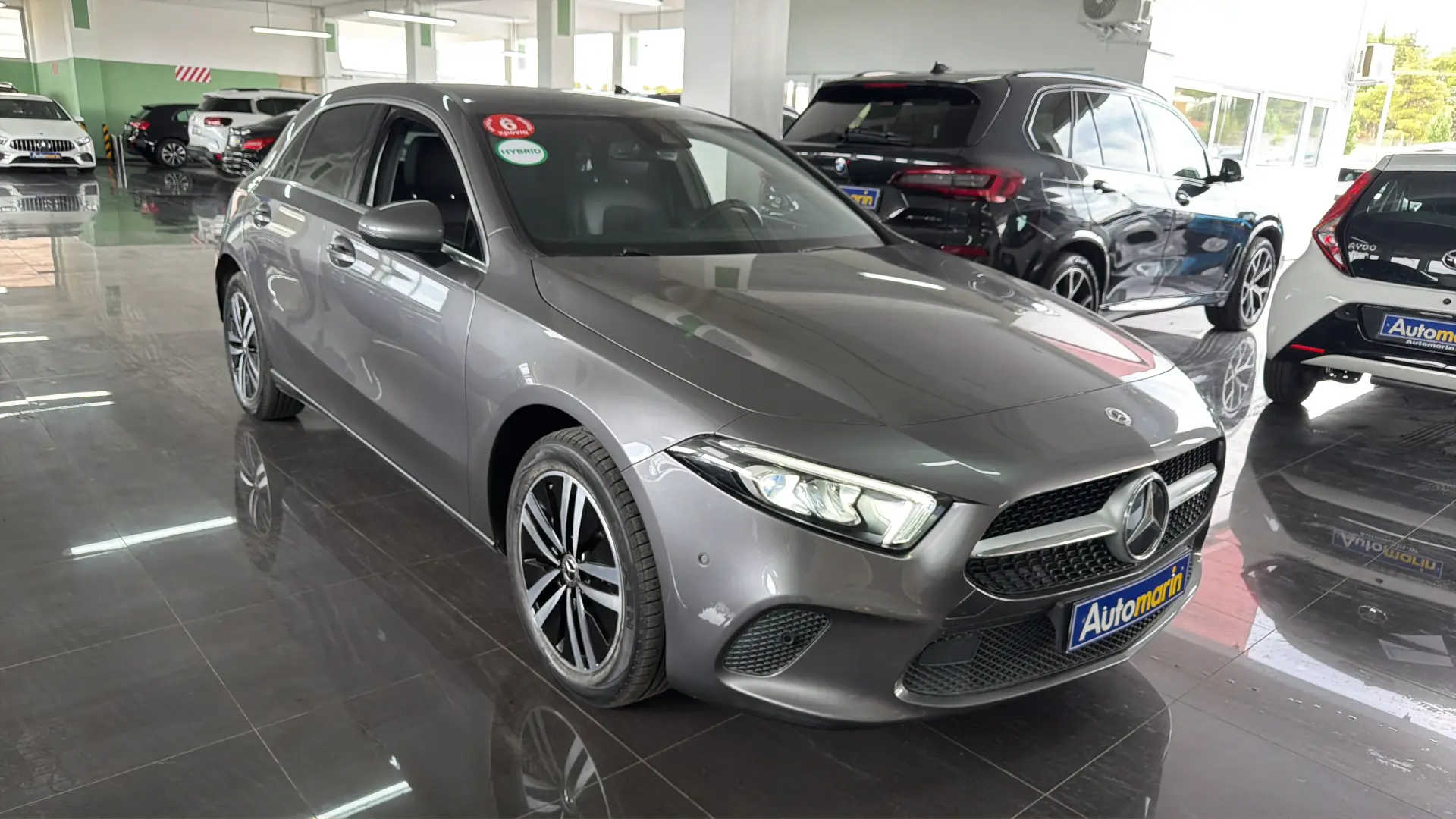 View 3 - Mercedes-Benz A 250 - 2021
