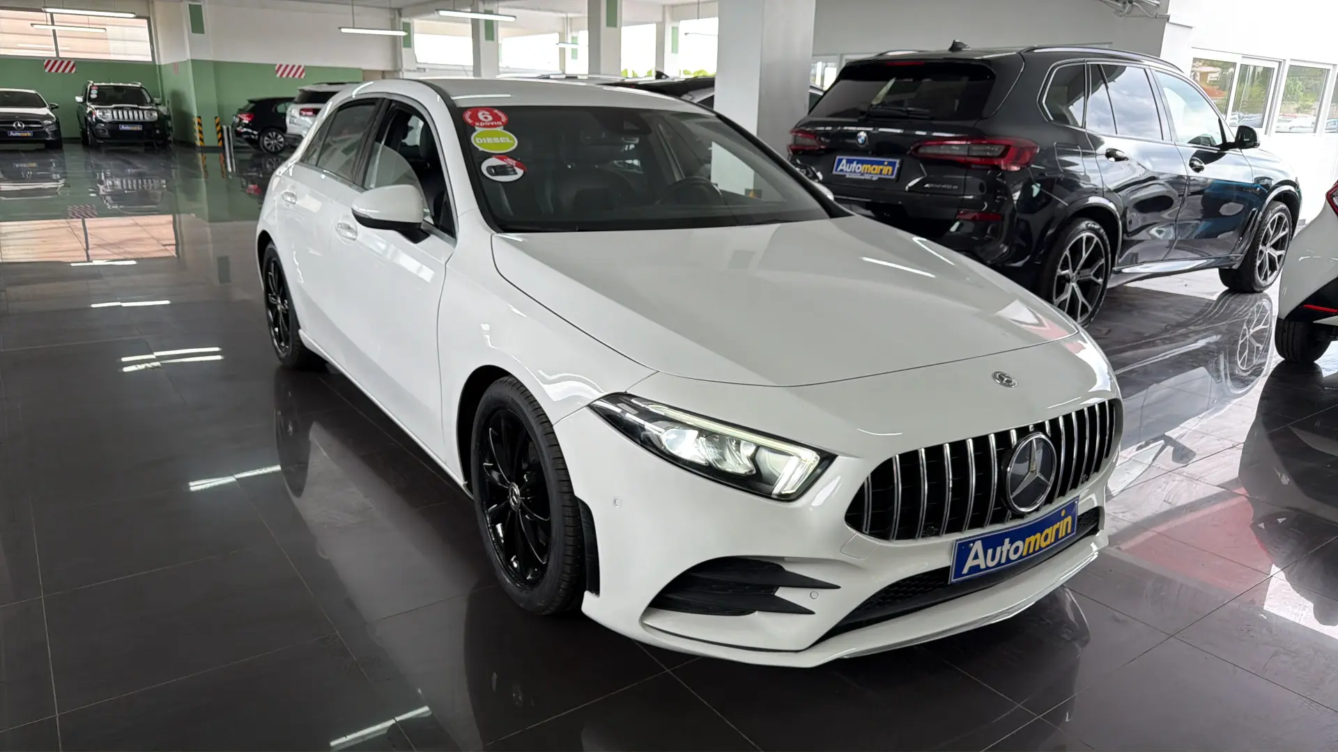 View 3 - Mercedes-Benz A 180 - 2018