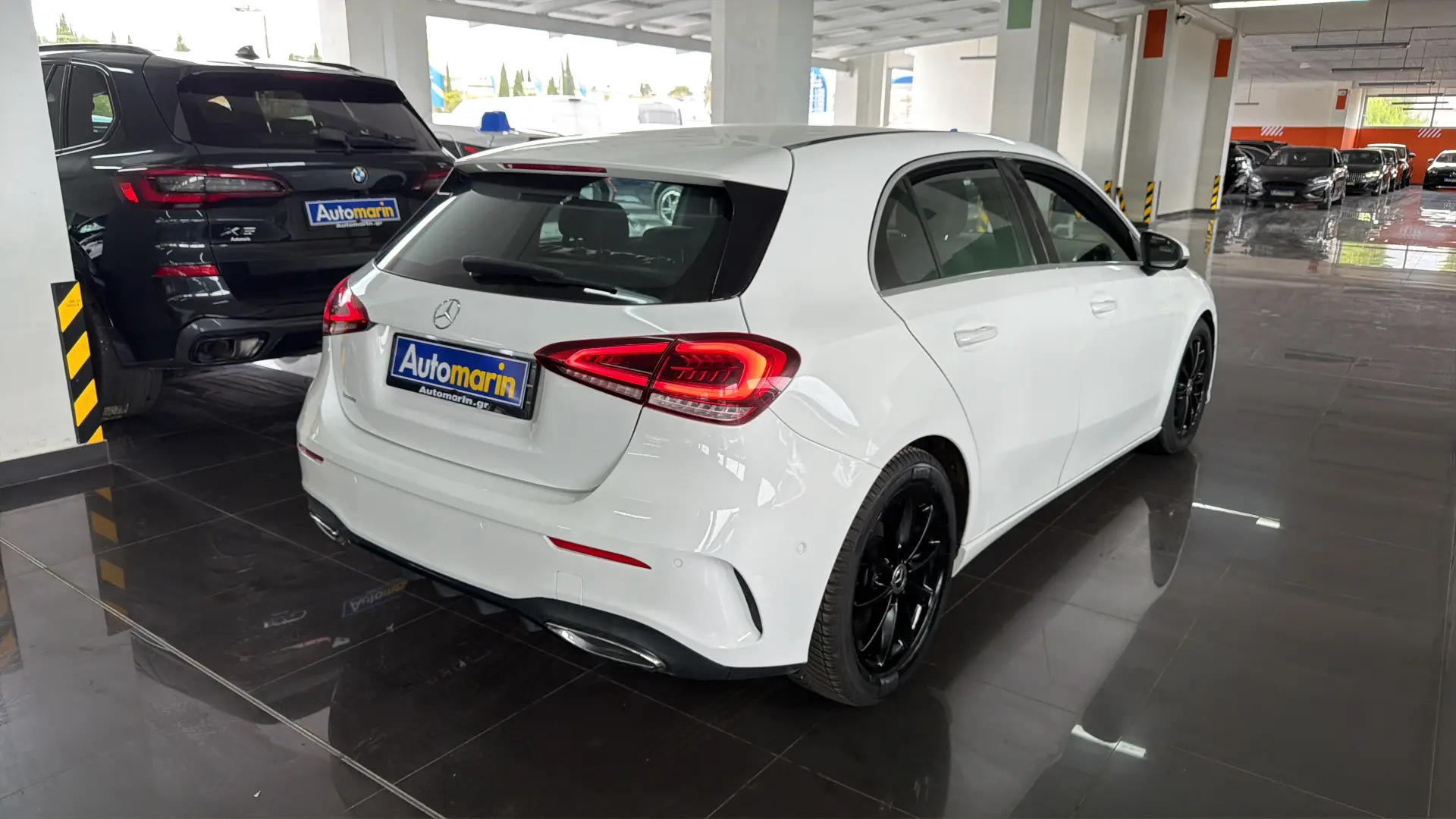 View 4 - Mercedes-Benz A 180 - 2018