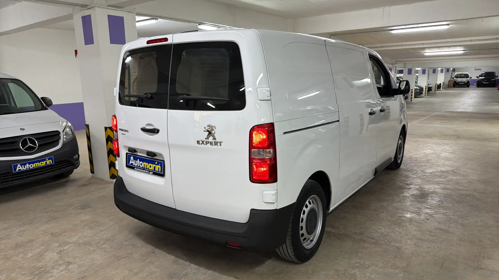 View 4 - Peugeot Expert - 2022