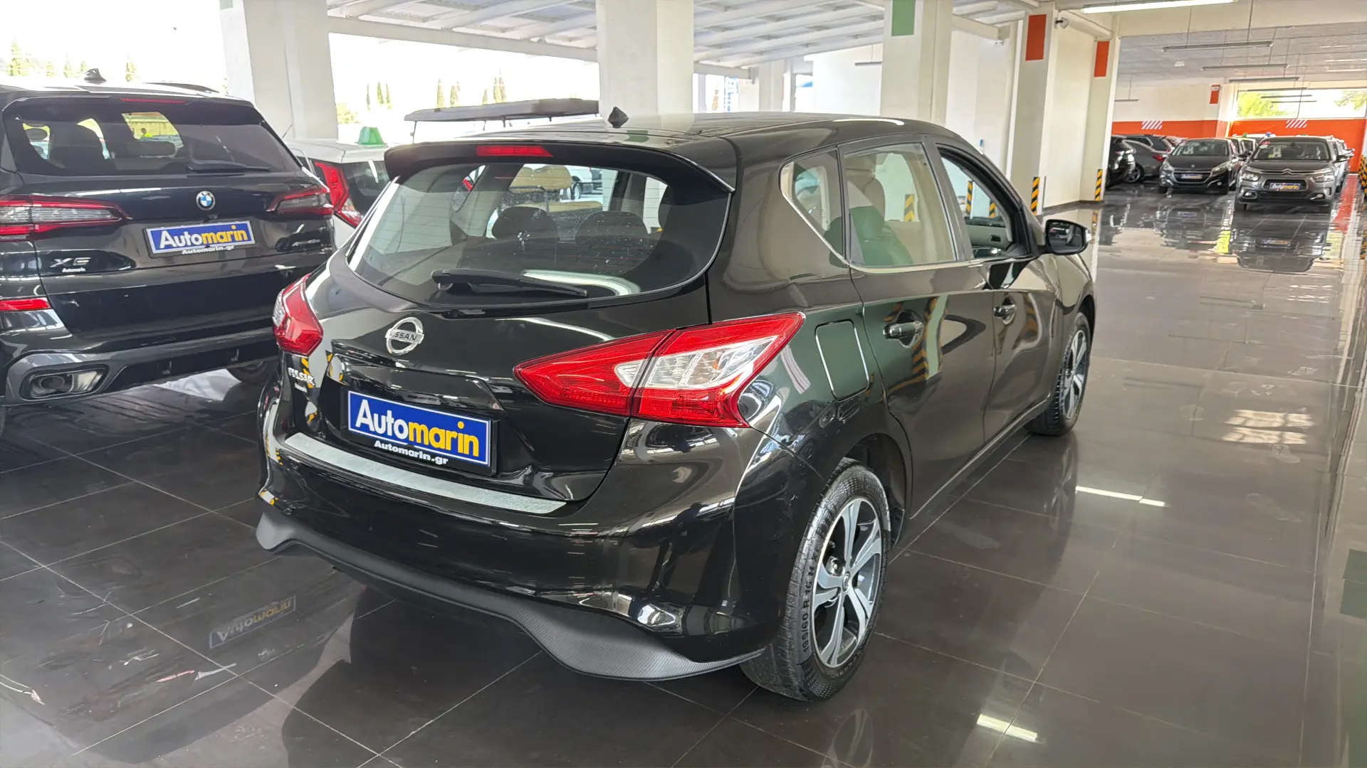 View 4 - Nissan Pulsar - 2017
