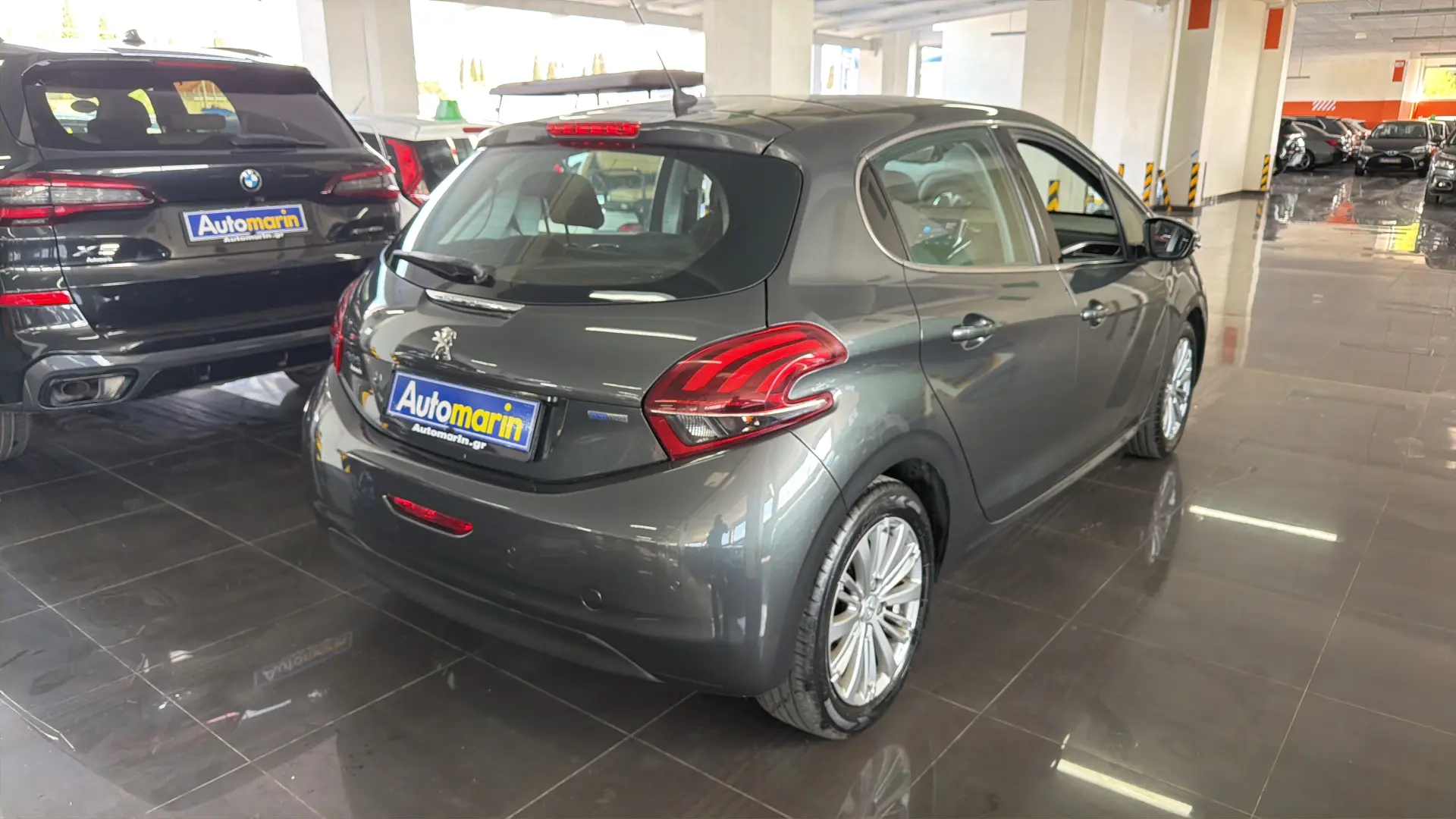 View 4 - Peugeot 208 - 2017