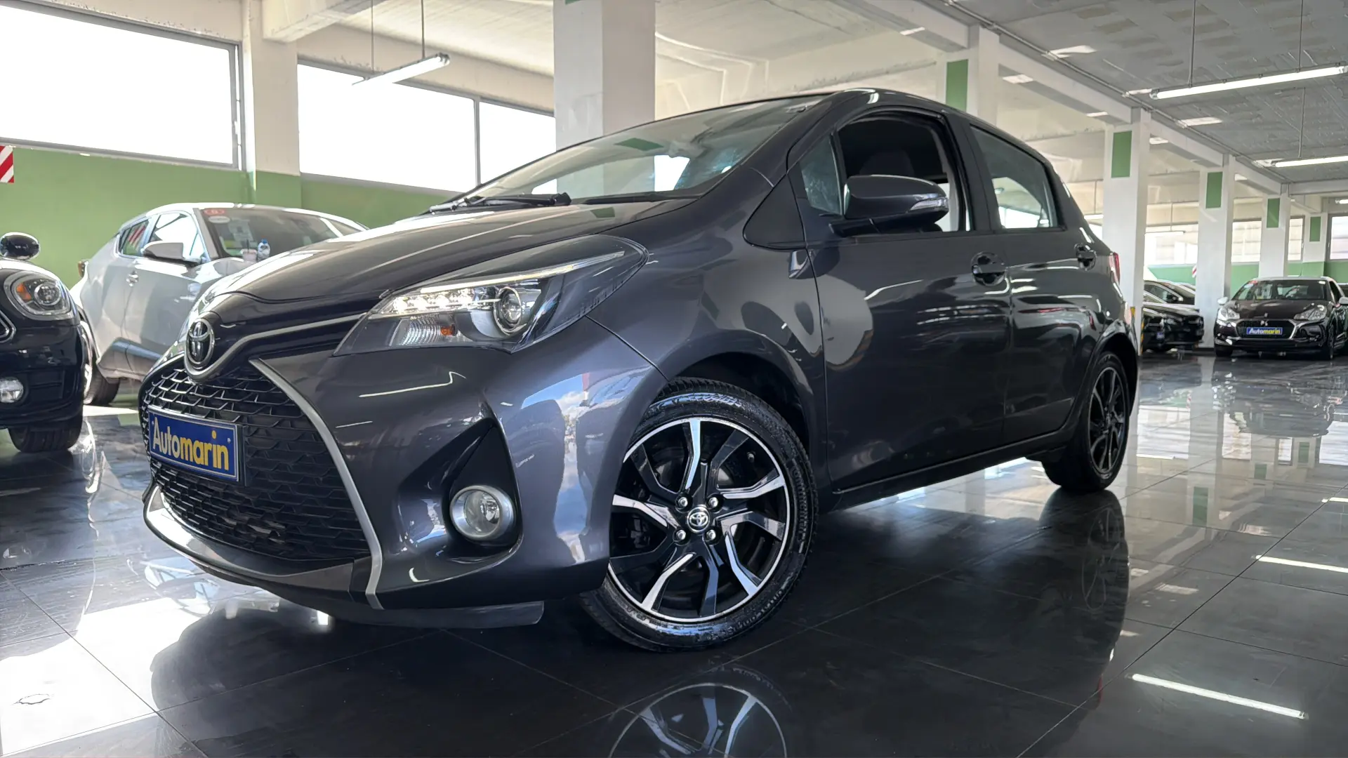 View 1 - Toyota Yaris - 2017