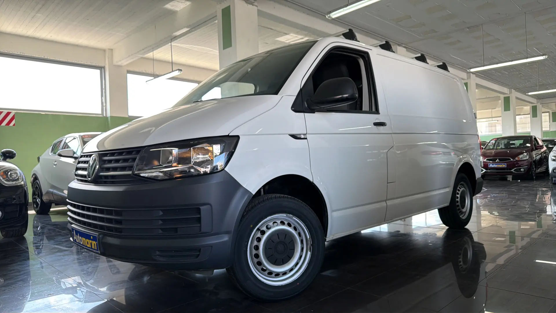 View 1 - Volkswagen T6 - 2018