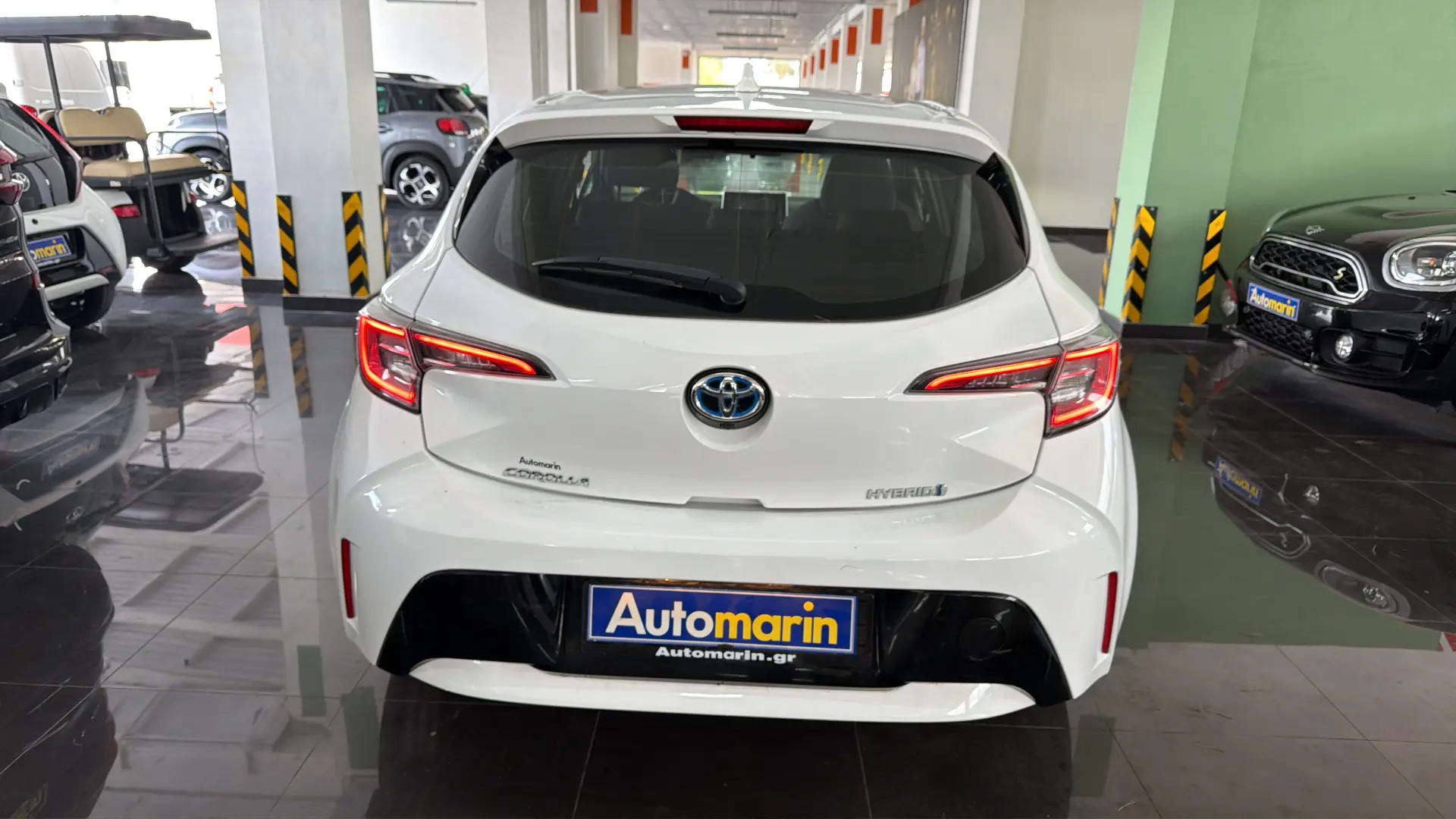 View 5 - Toyota Corolla - 2022