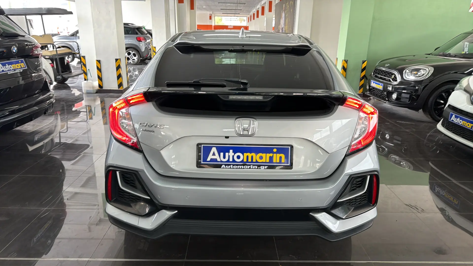 View 5 - Honda Civic - 2021