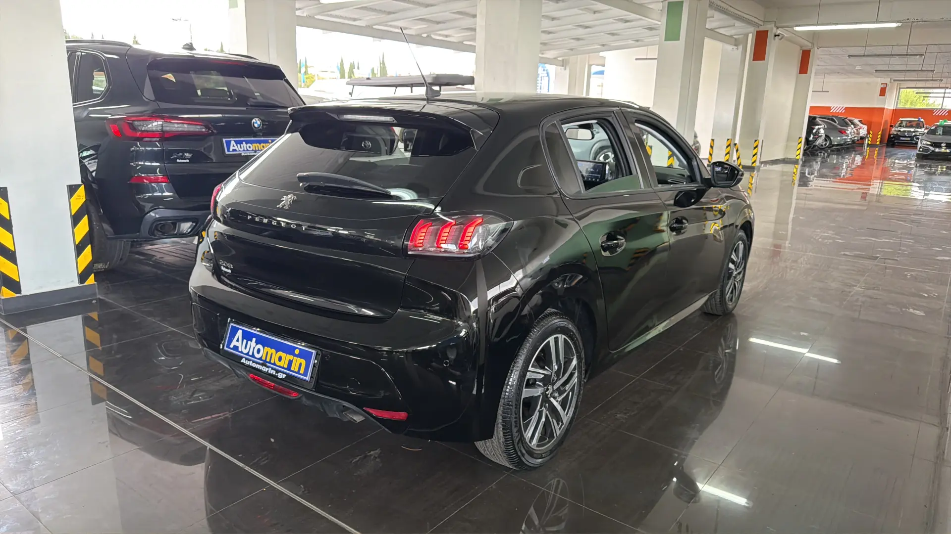 View 4 - Peugeot 208 - 2021
