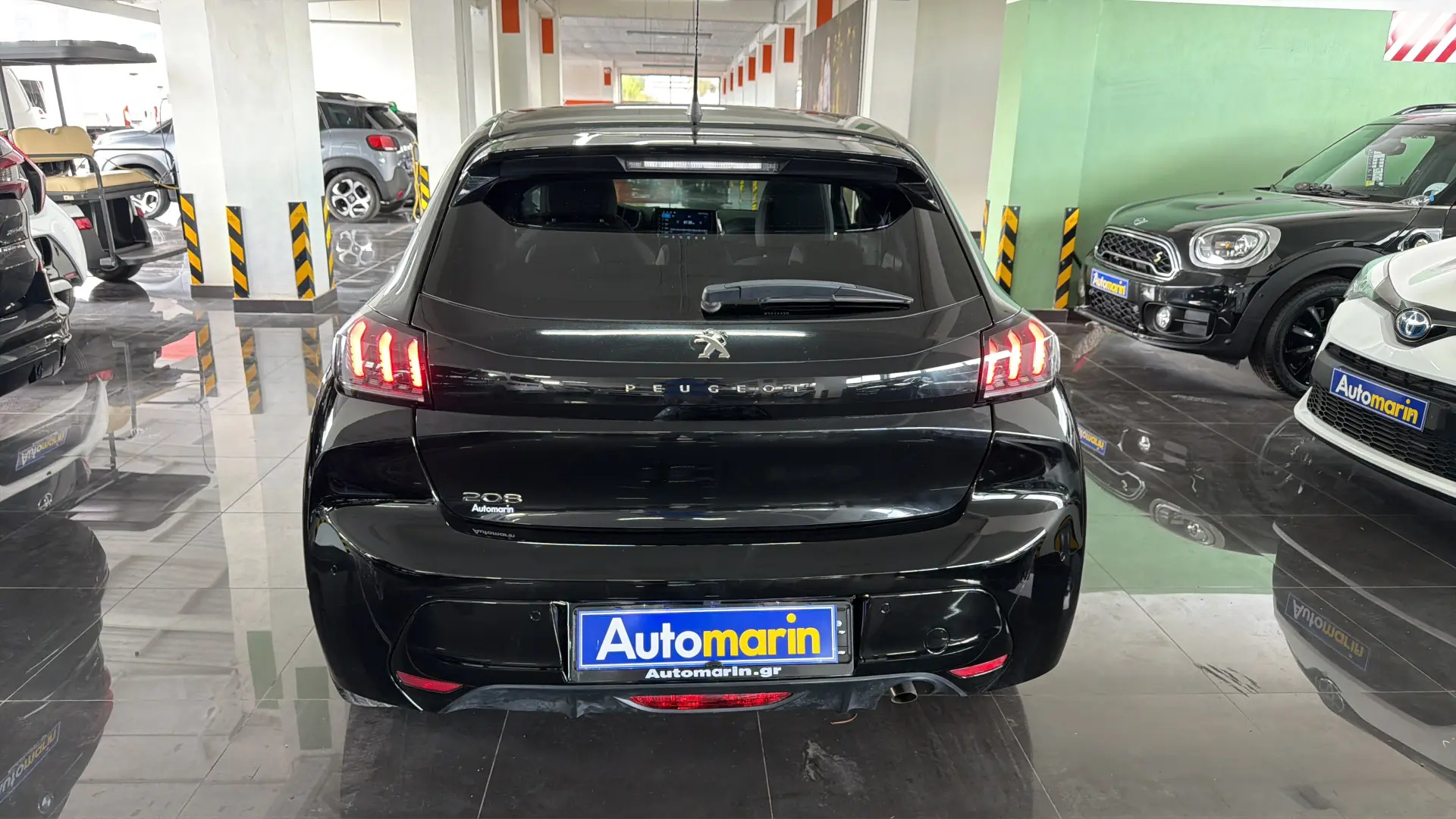 View 5 - Peugeot 208 - 2021