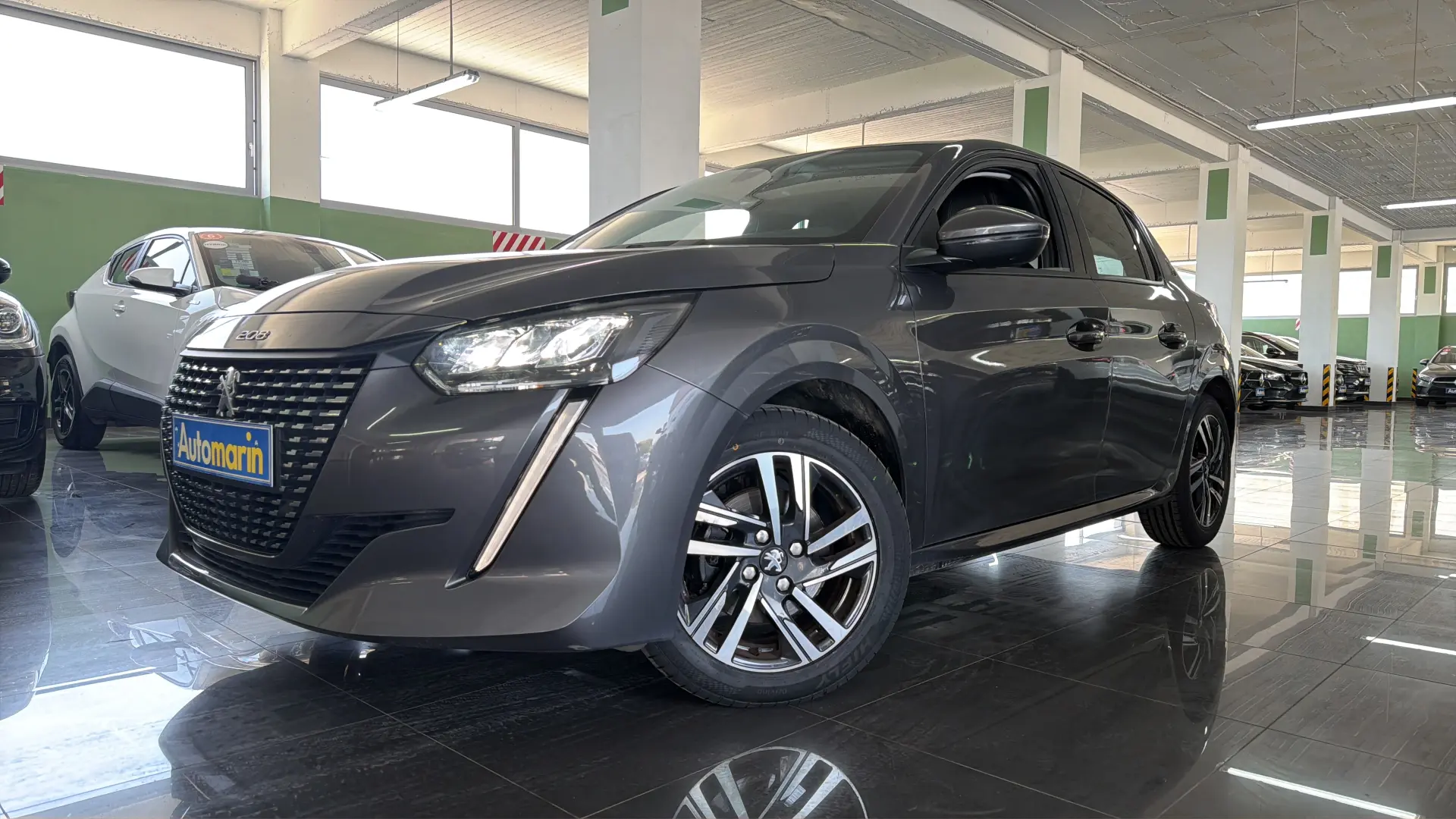 View 1 - Peugeot 208 - 2020