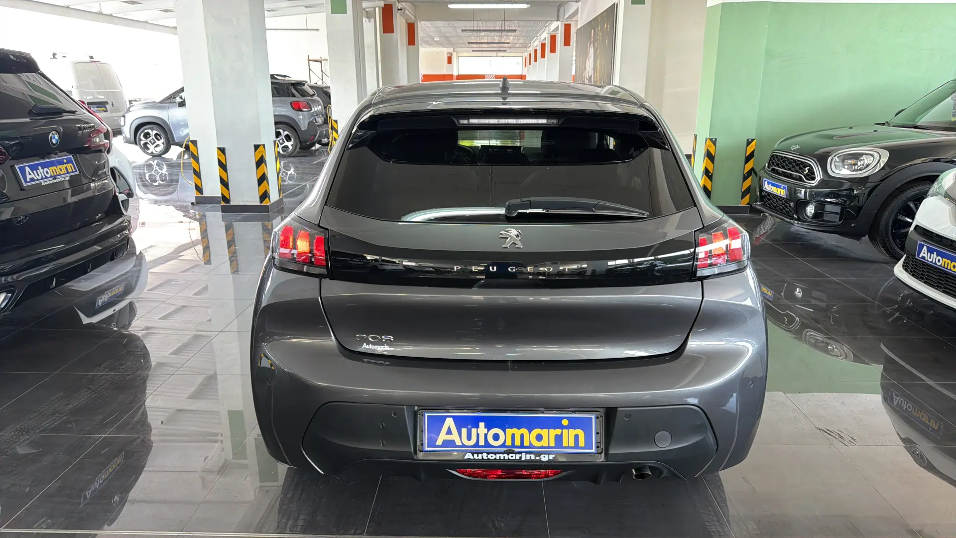 View 5 - Peugeot 208 - 2021