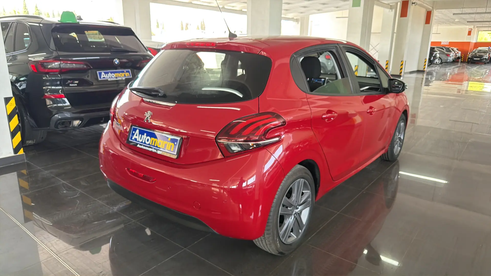 View 4 - Peugeot 208 - 2019