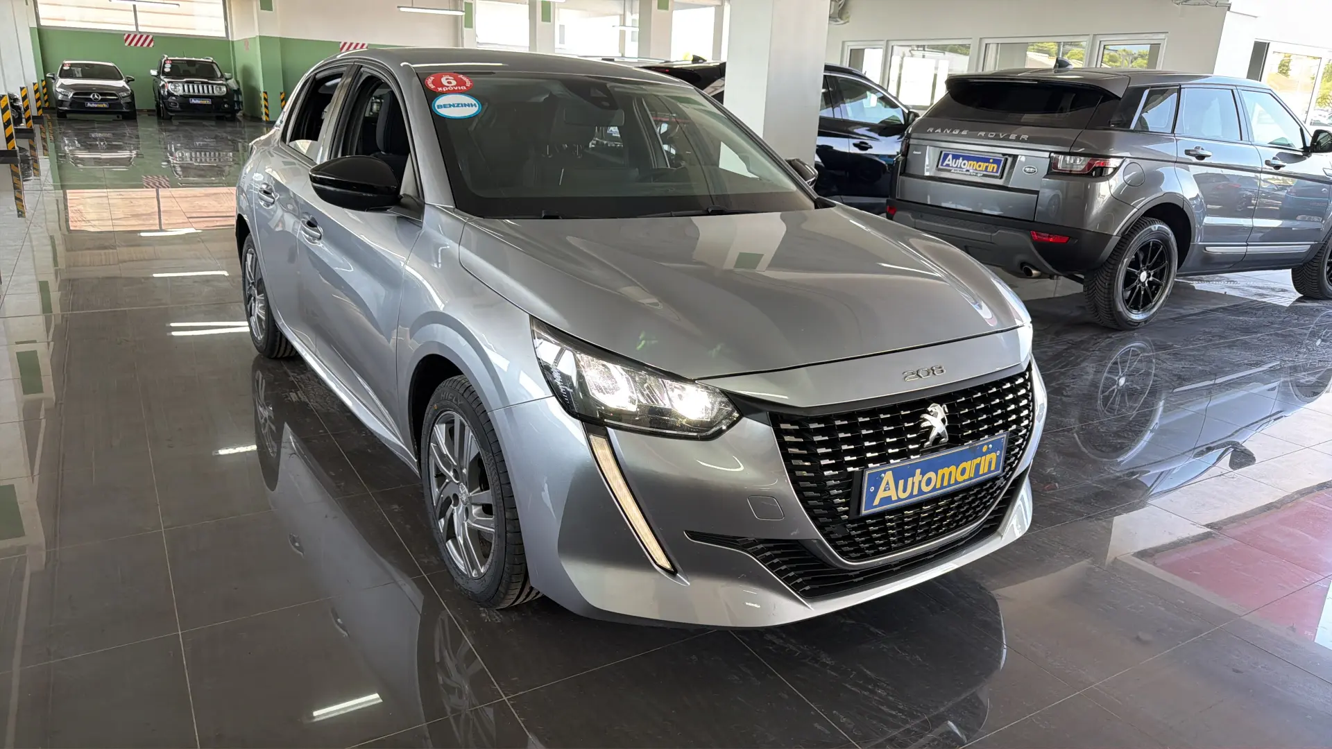 View 3 - Peugeot 208 - 2022