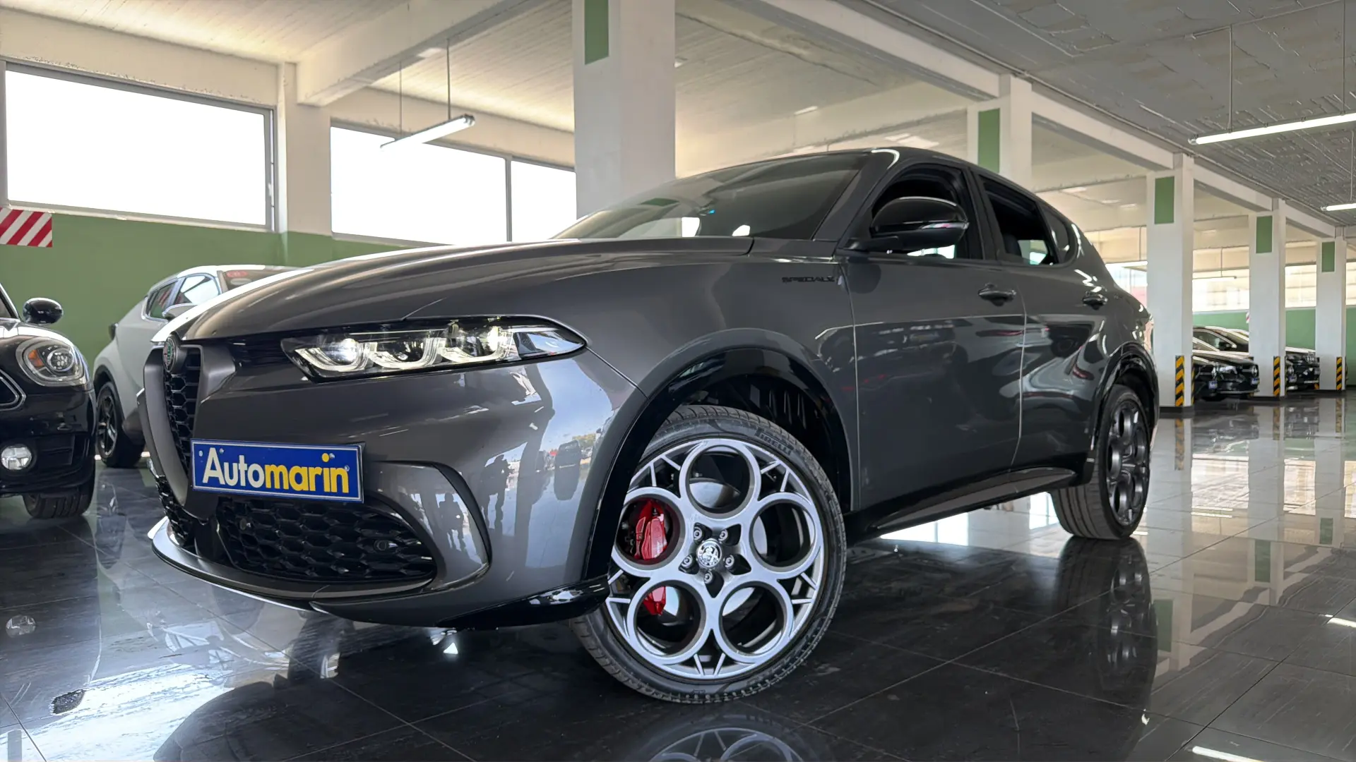 View 1 - Alfa Romeo Tonale - 2023