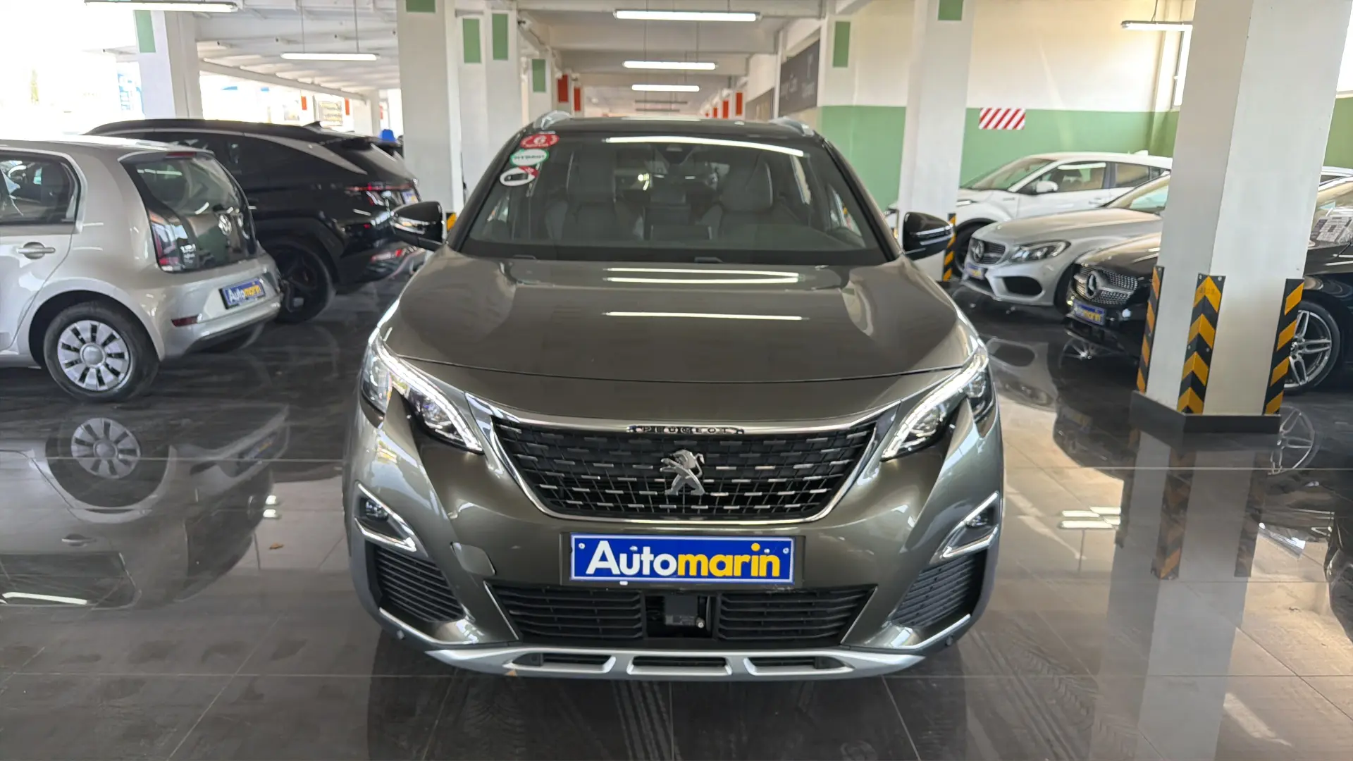 View 2 - Peugeot 3008 - 2020