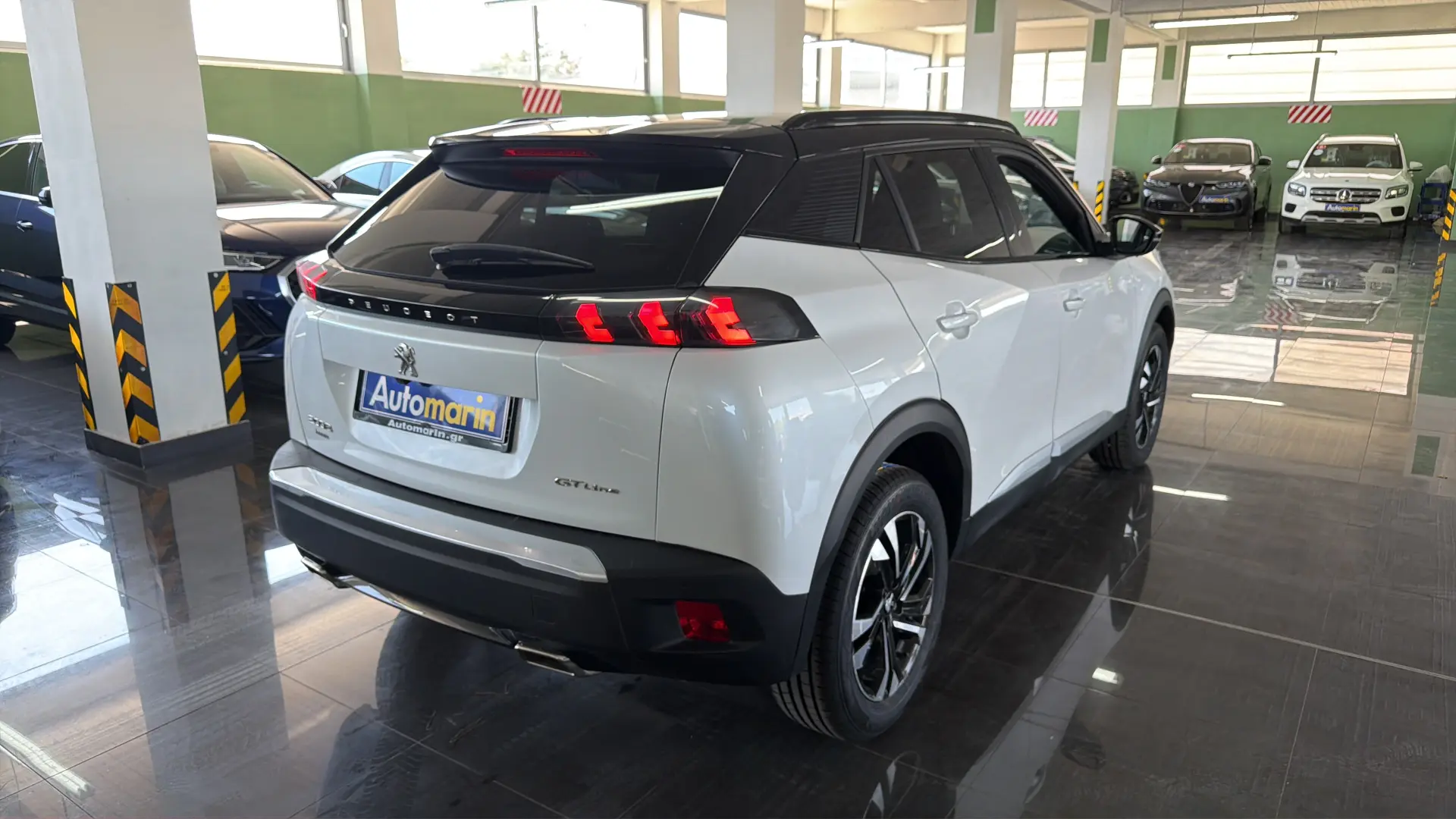 View 4 - Peugeot 2008 - 2020