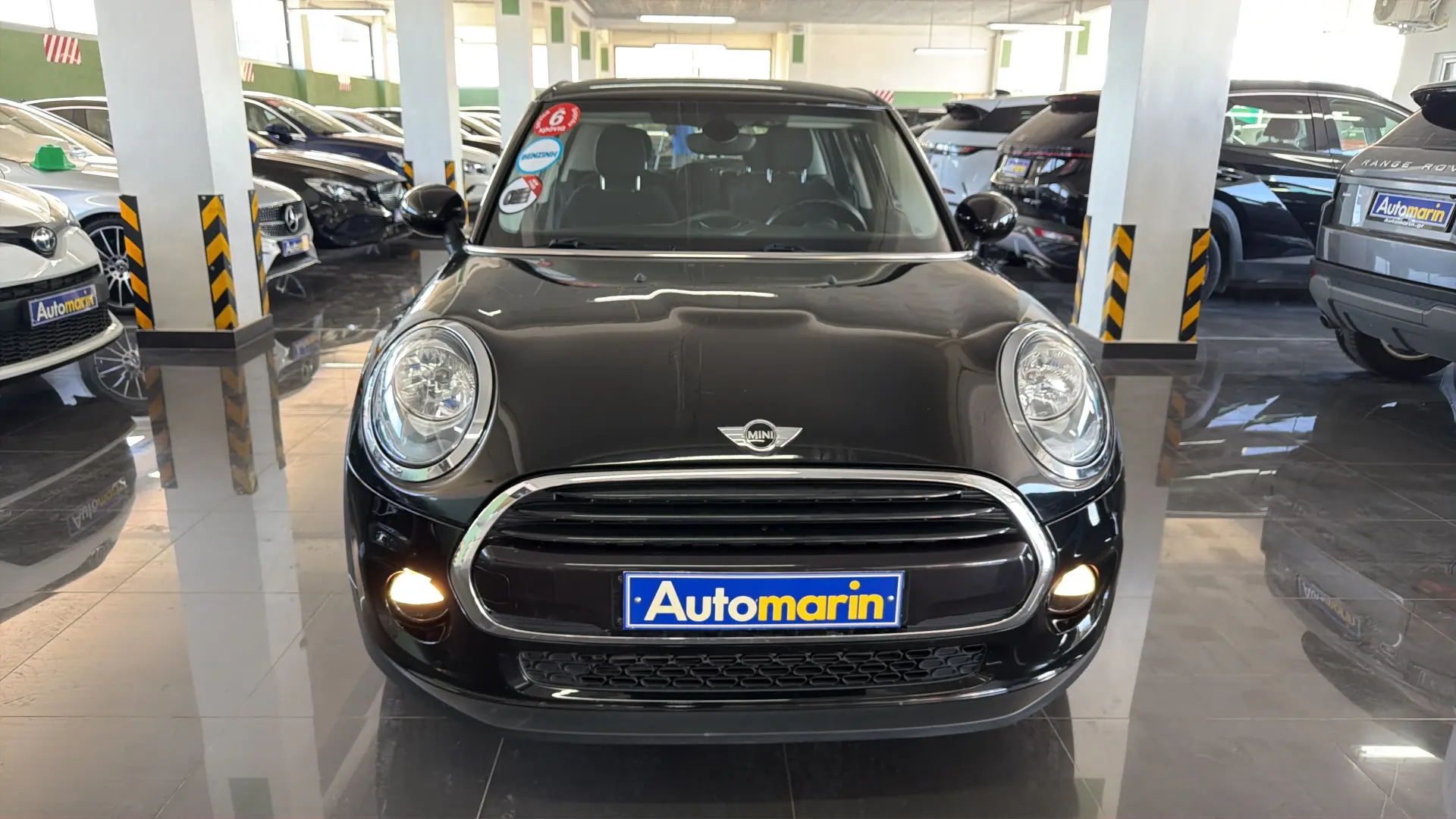 View 2 - Mini Cooper - 2018