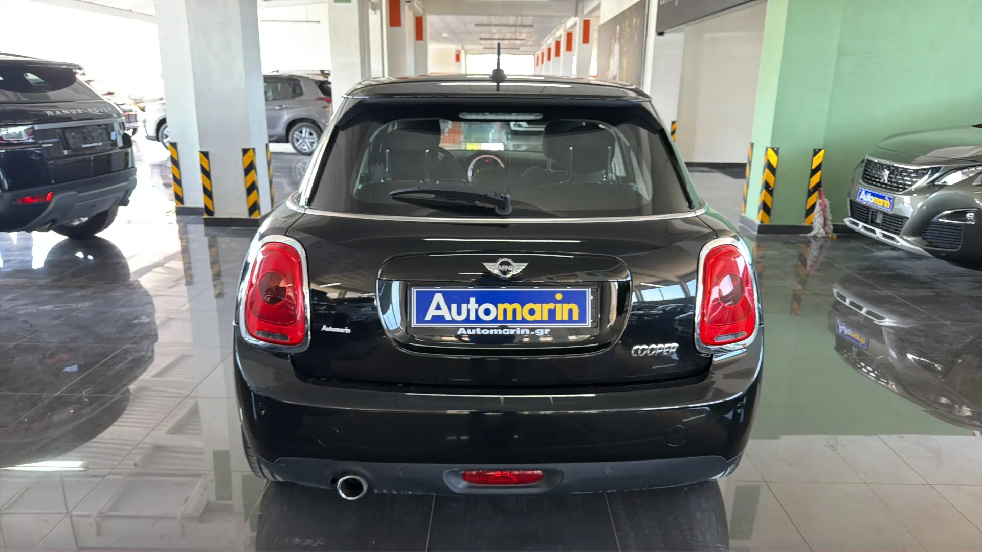 View 5 - Mini Cooper - 2018