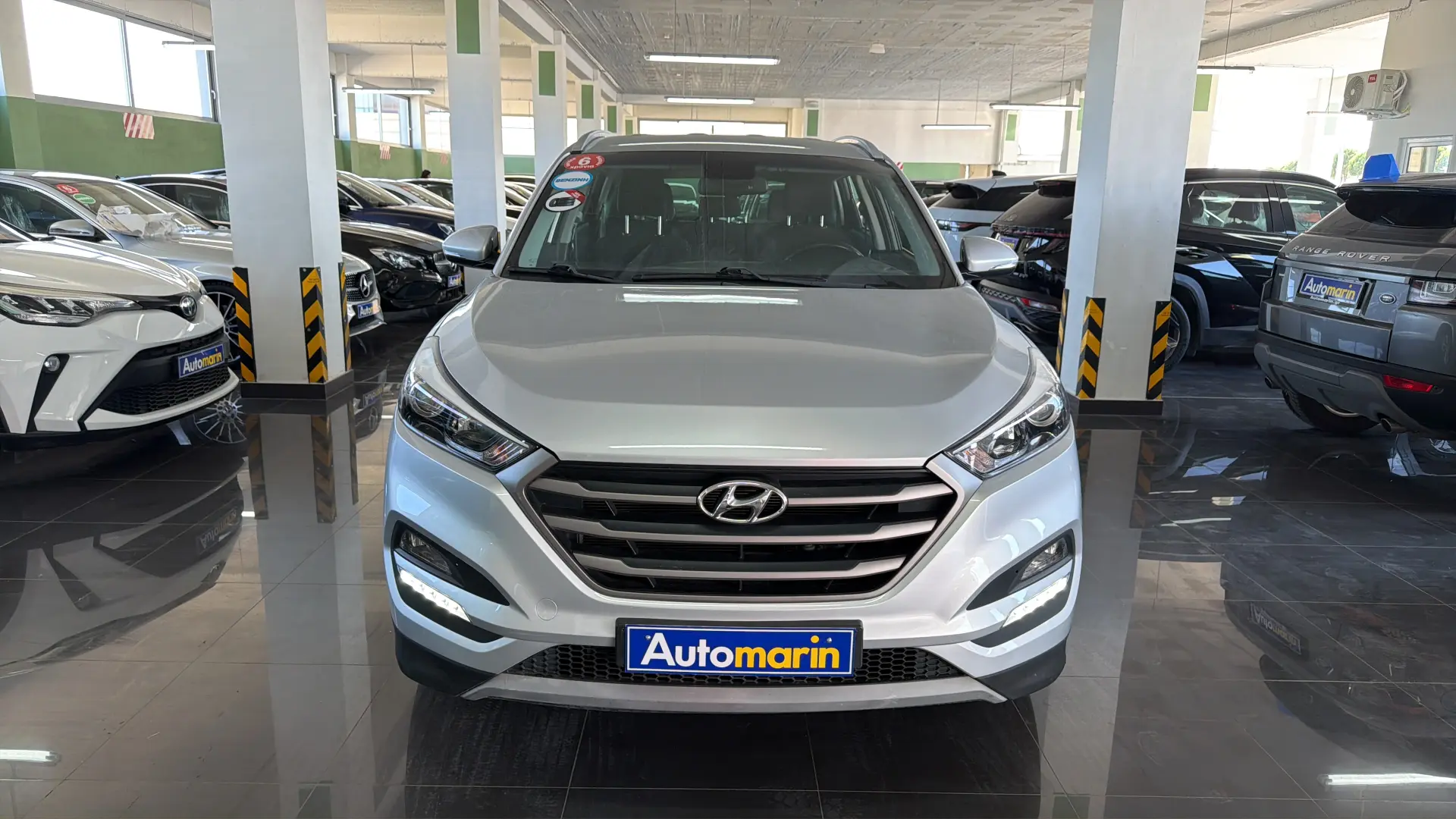 View 2 - Hyundai Tucson - 2017