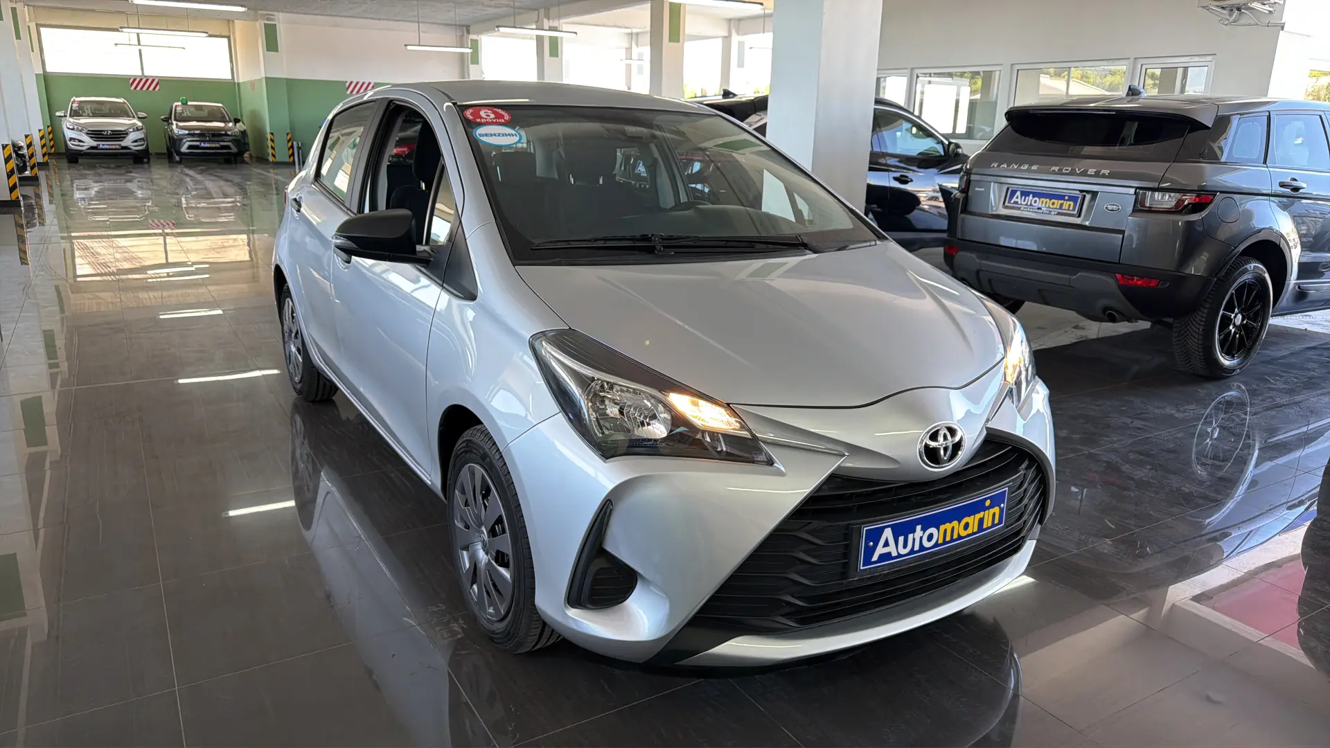 View 3 - Toyota Yaris - 2018
