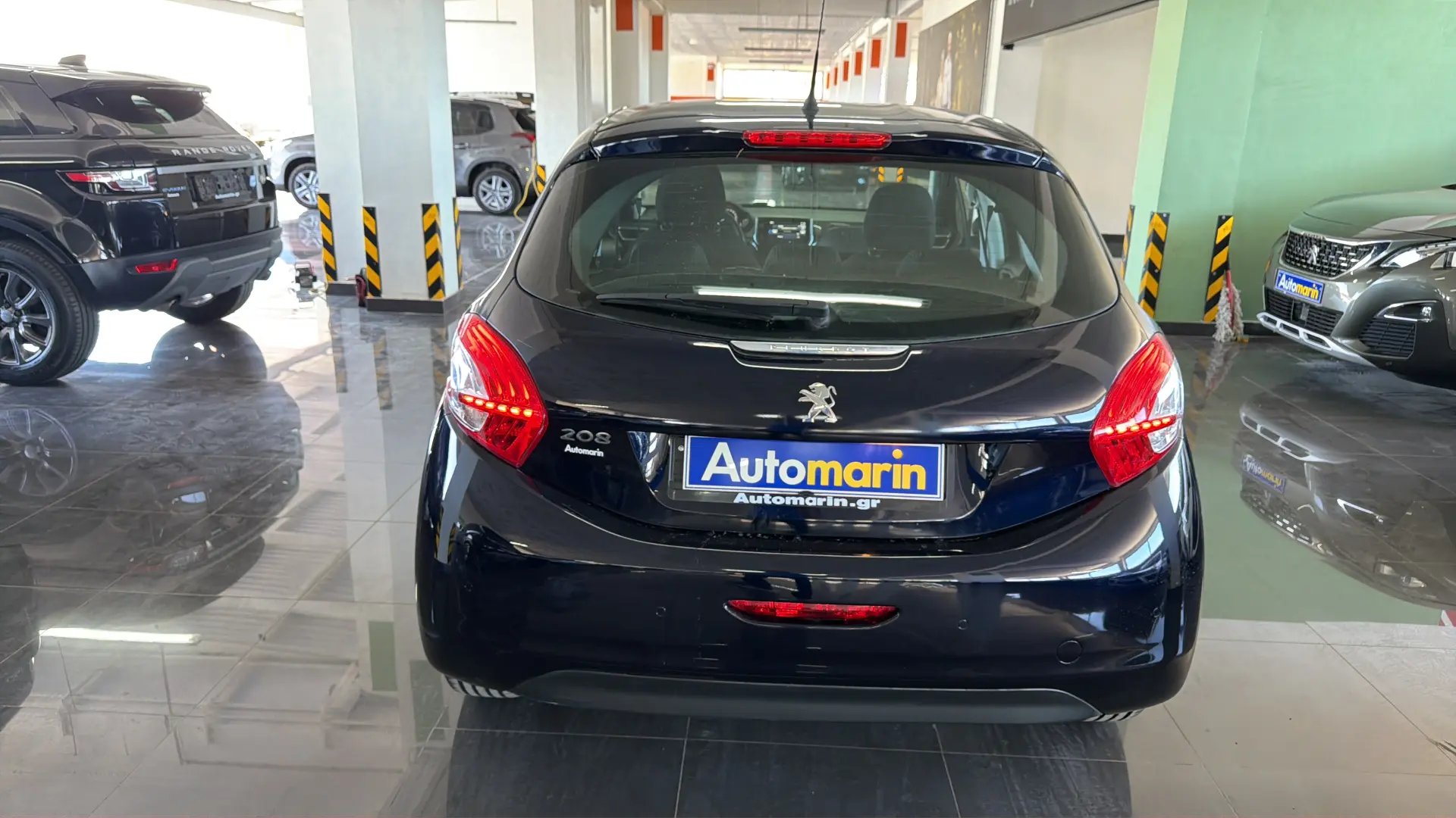 View 5 - Peugeot 208 - 2015