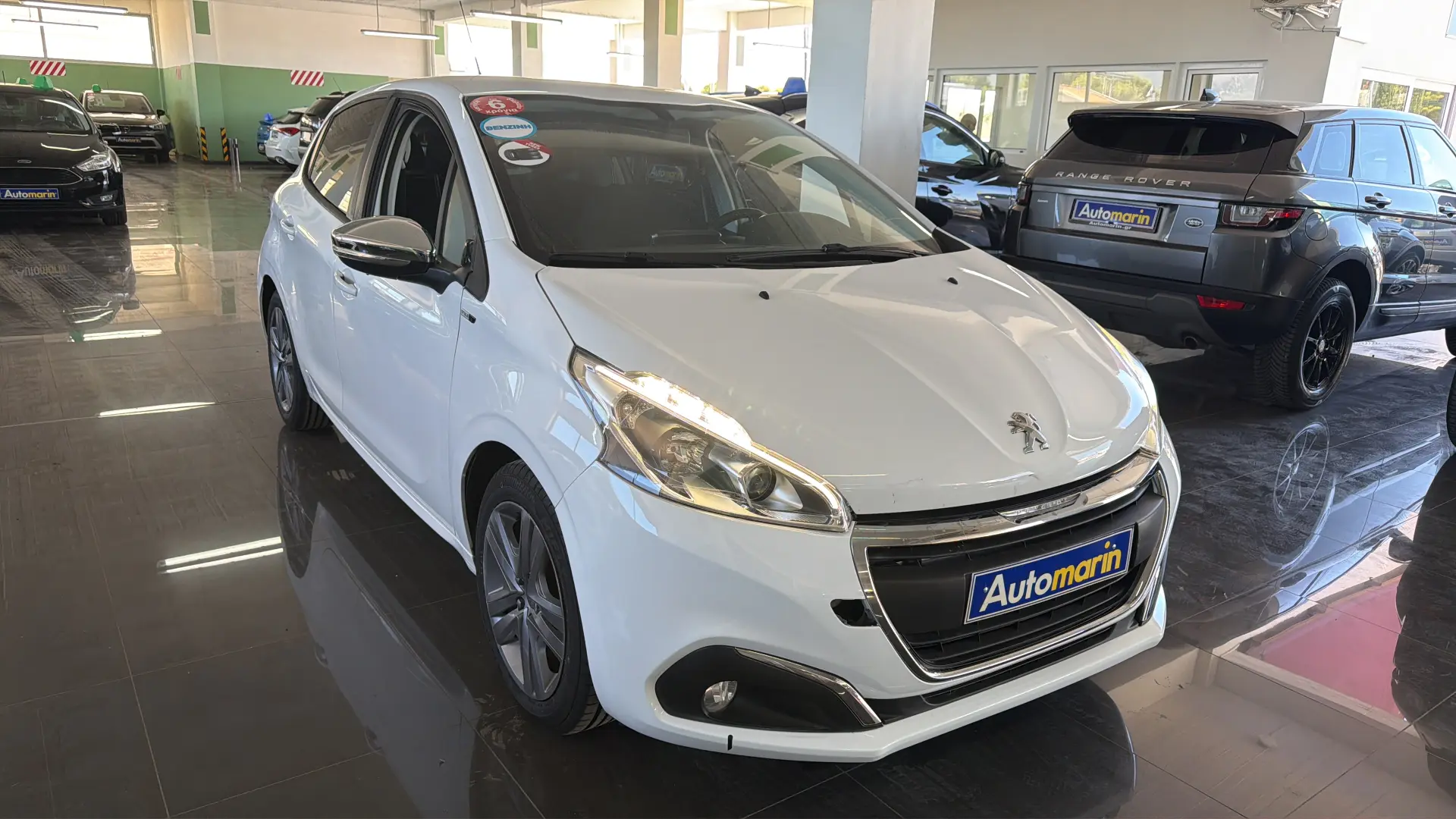 View 3 - Peugeot 208 - 2016