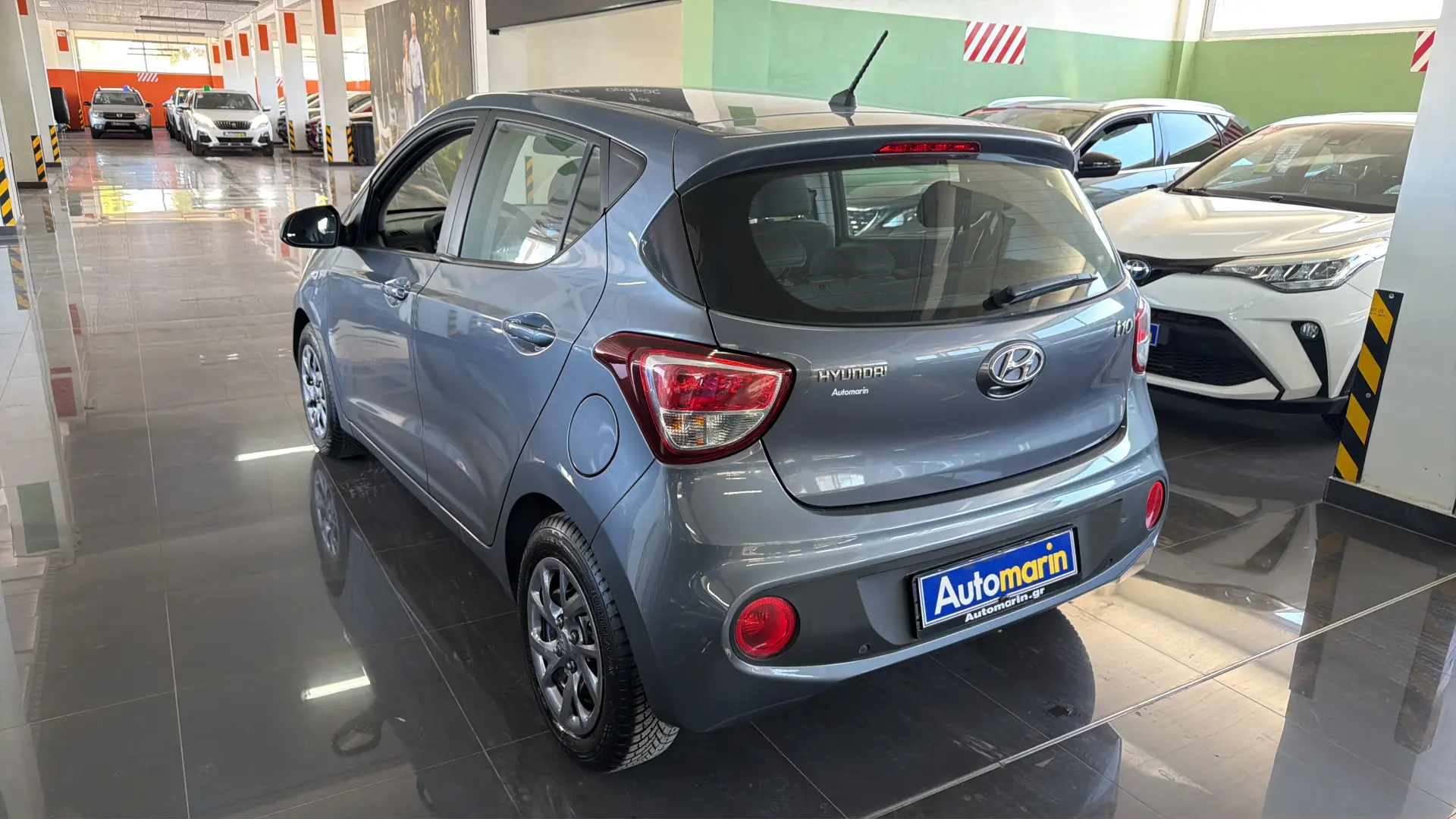 View 5 - Hyundai i 10 - 2019