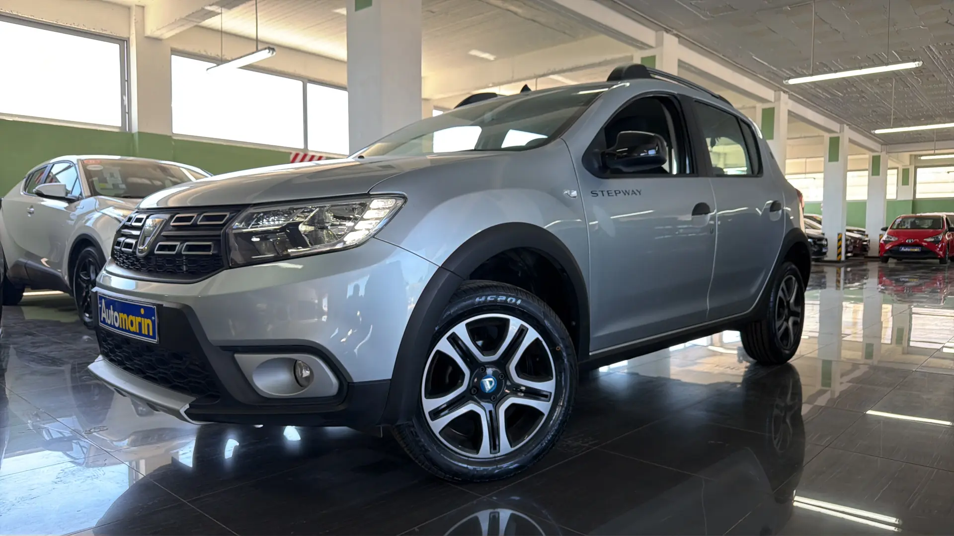 View 1 - Dacia Sandero - 2020