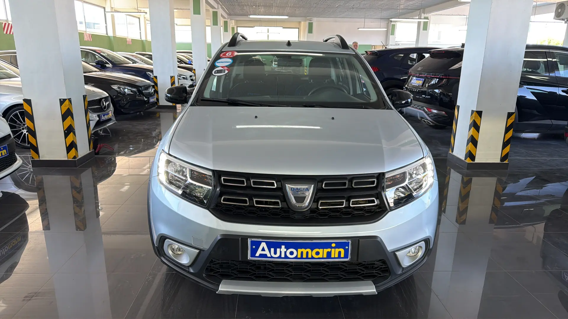 View 2 - Dacia Sandero - 2020
