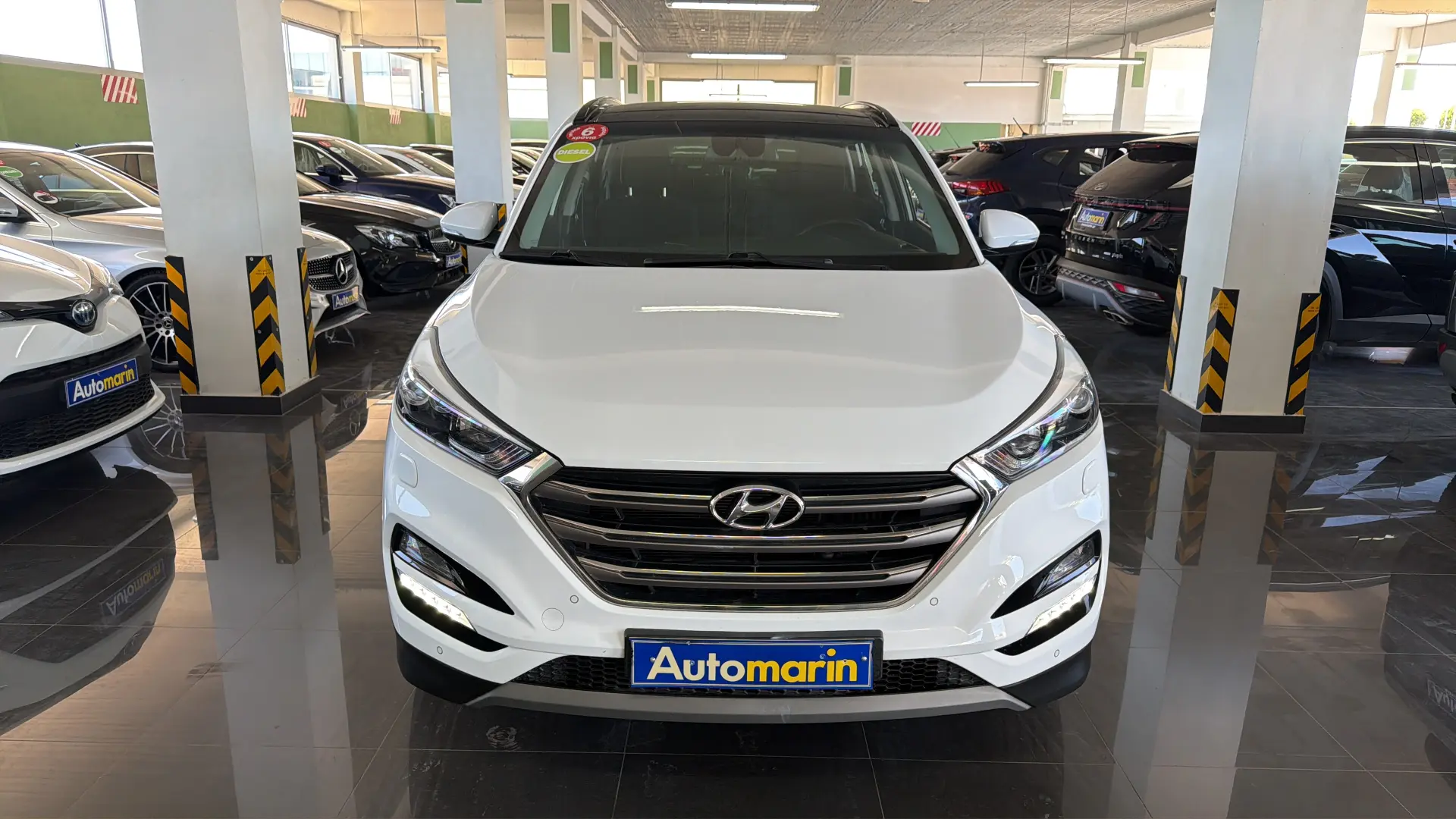 View 2 - Hyundai Tucson - 2017